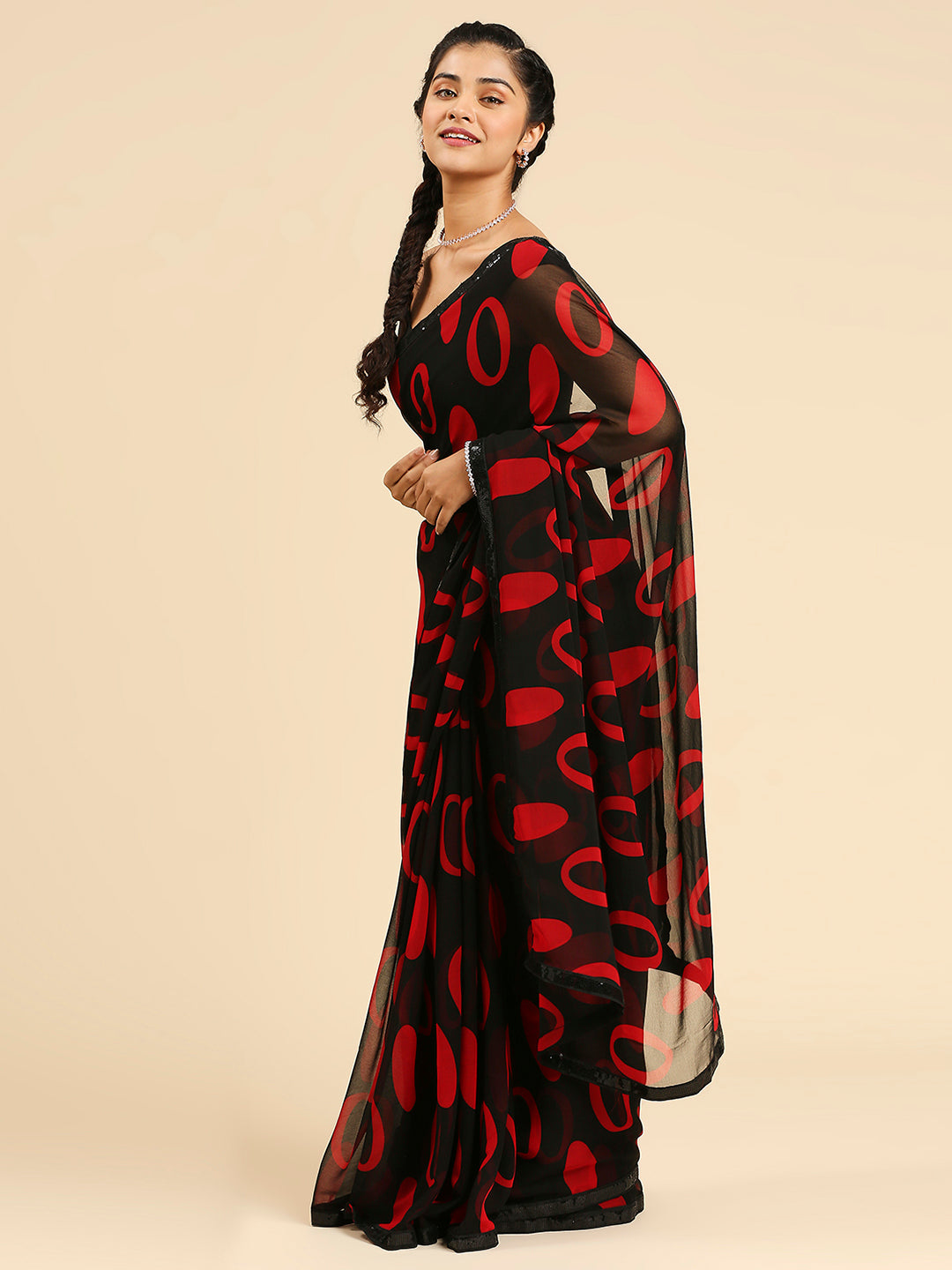Laxmipati 13468 Georgette Red & Black Sarees