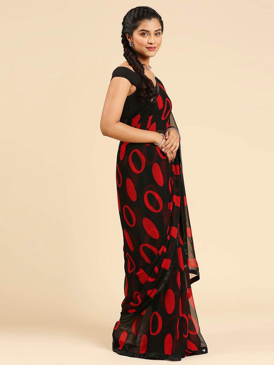 Laxmipati 13468 Georgette Red & Black Sarees
