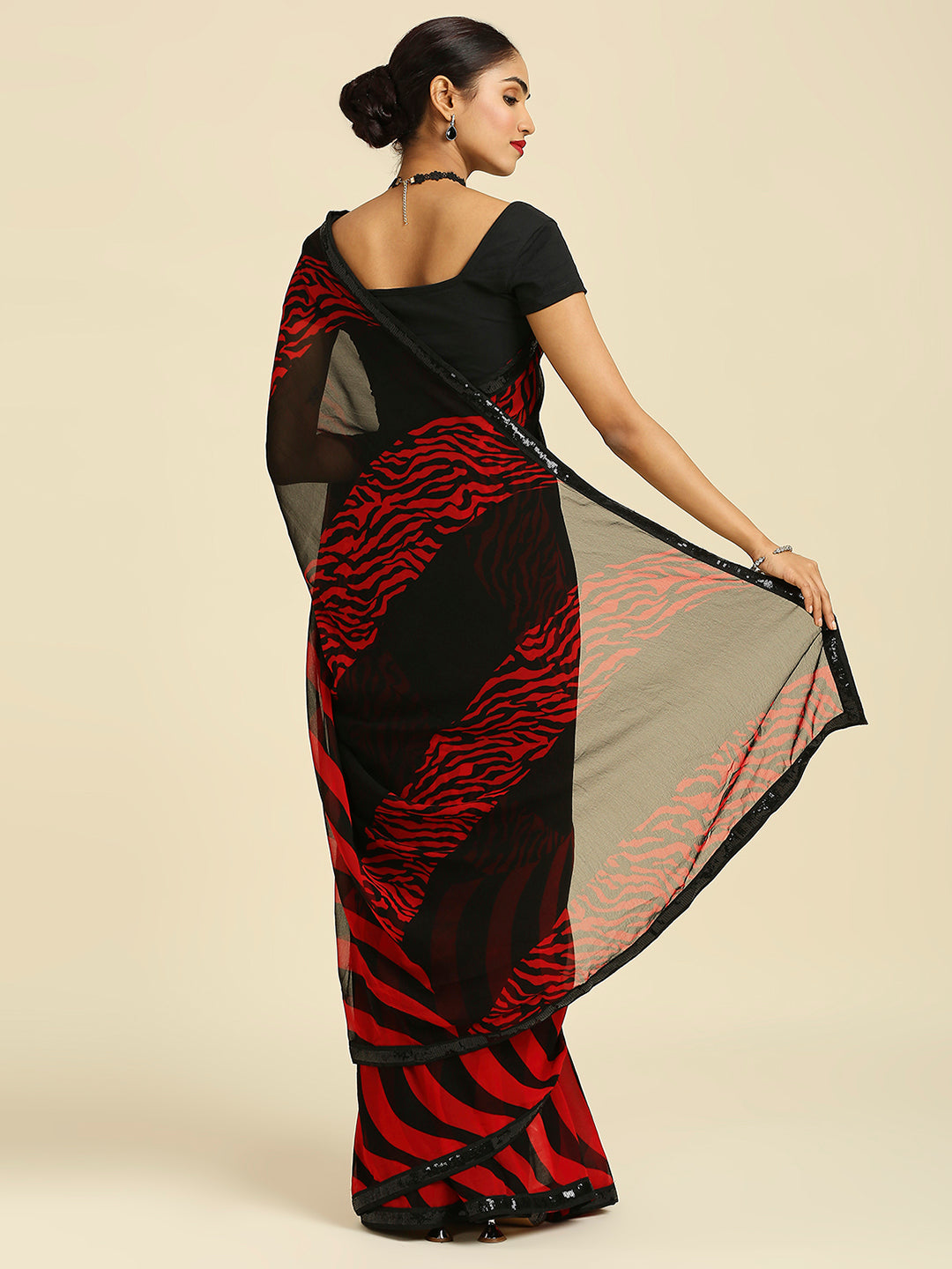 Laxmipati 13469 Georgette Red & Black Sarees