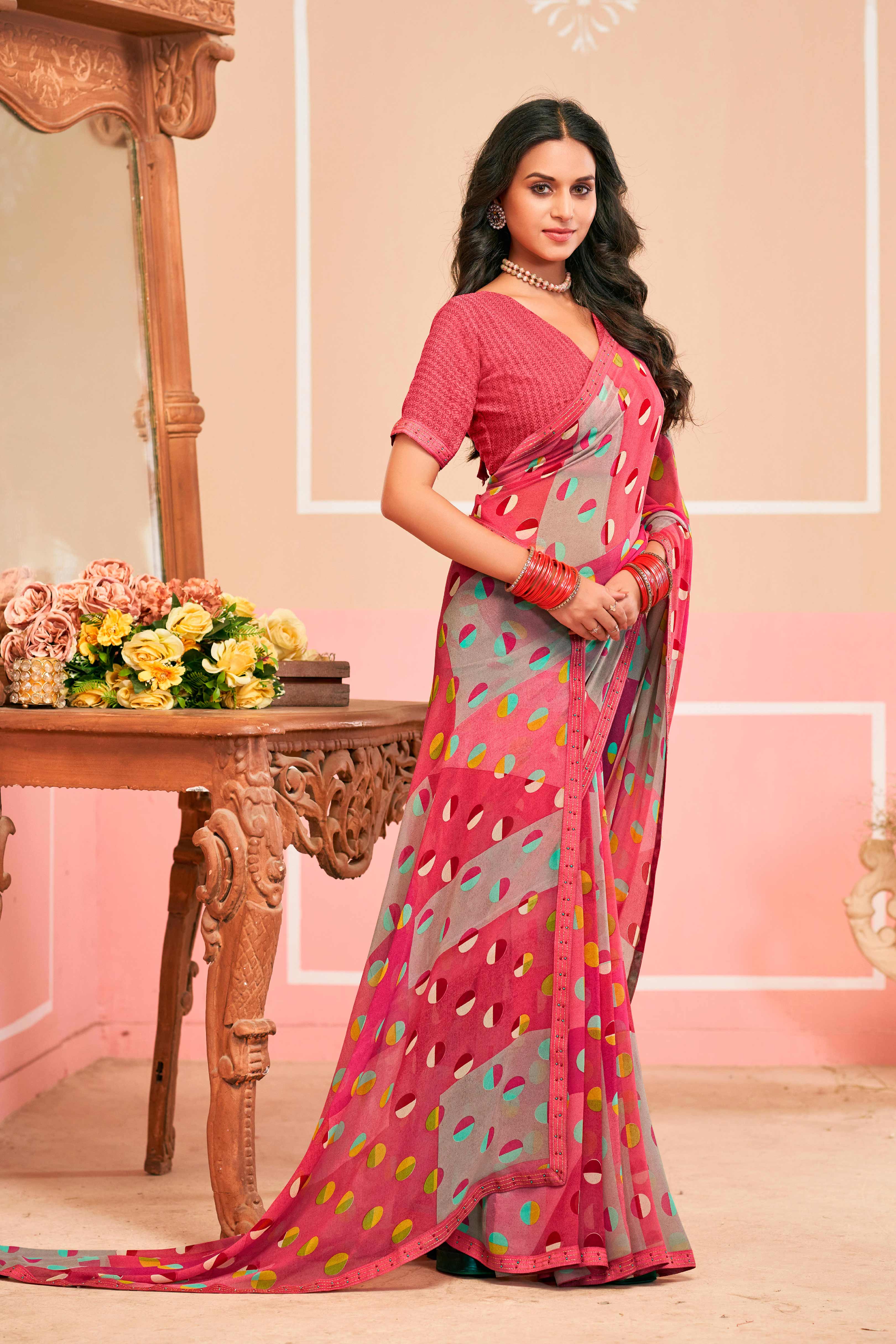 Laxmipati Honey Bunny Geometric Printed Georgette Saree in Pink Color with Unstitched Blouse