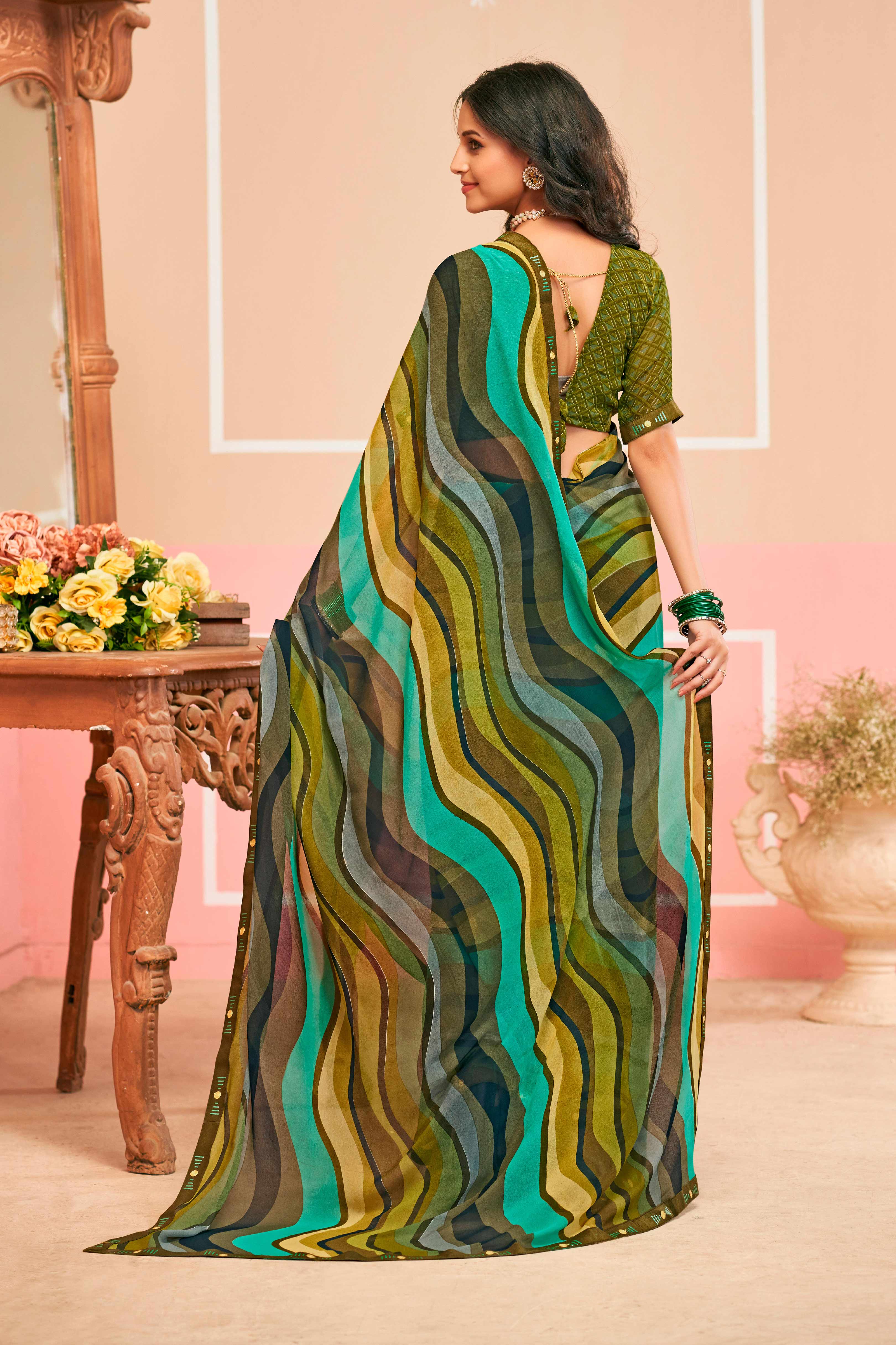 Laxmipati Honey Bunny Chevron Printed Saree in Multicolor with Unstitched Blouse