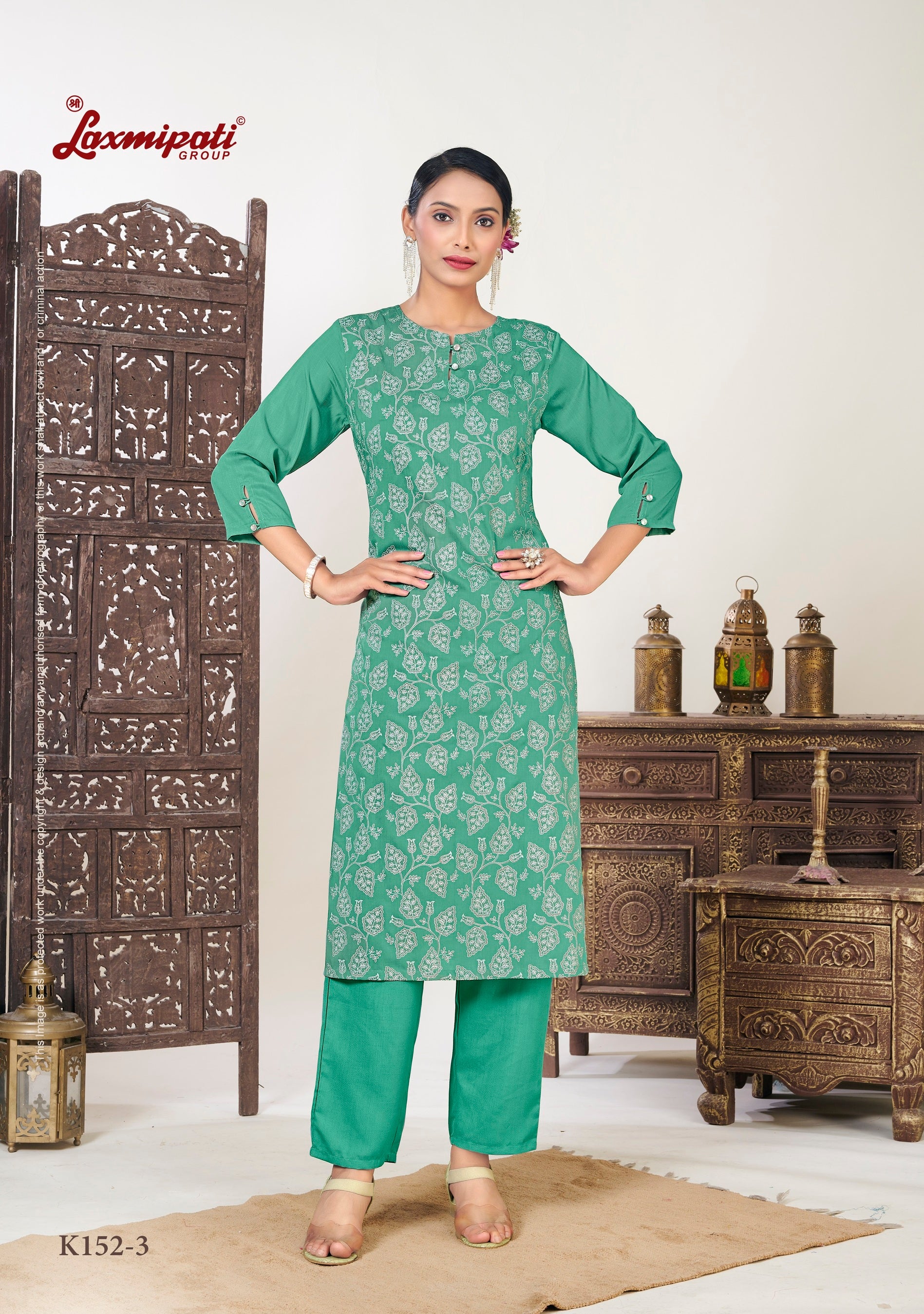 Laxmipati Muslin Sea Green Hand Printed Straight Cut Kurti With Pant