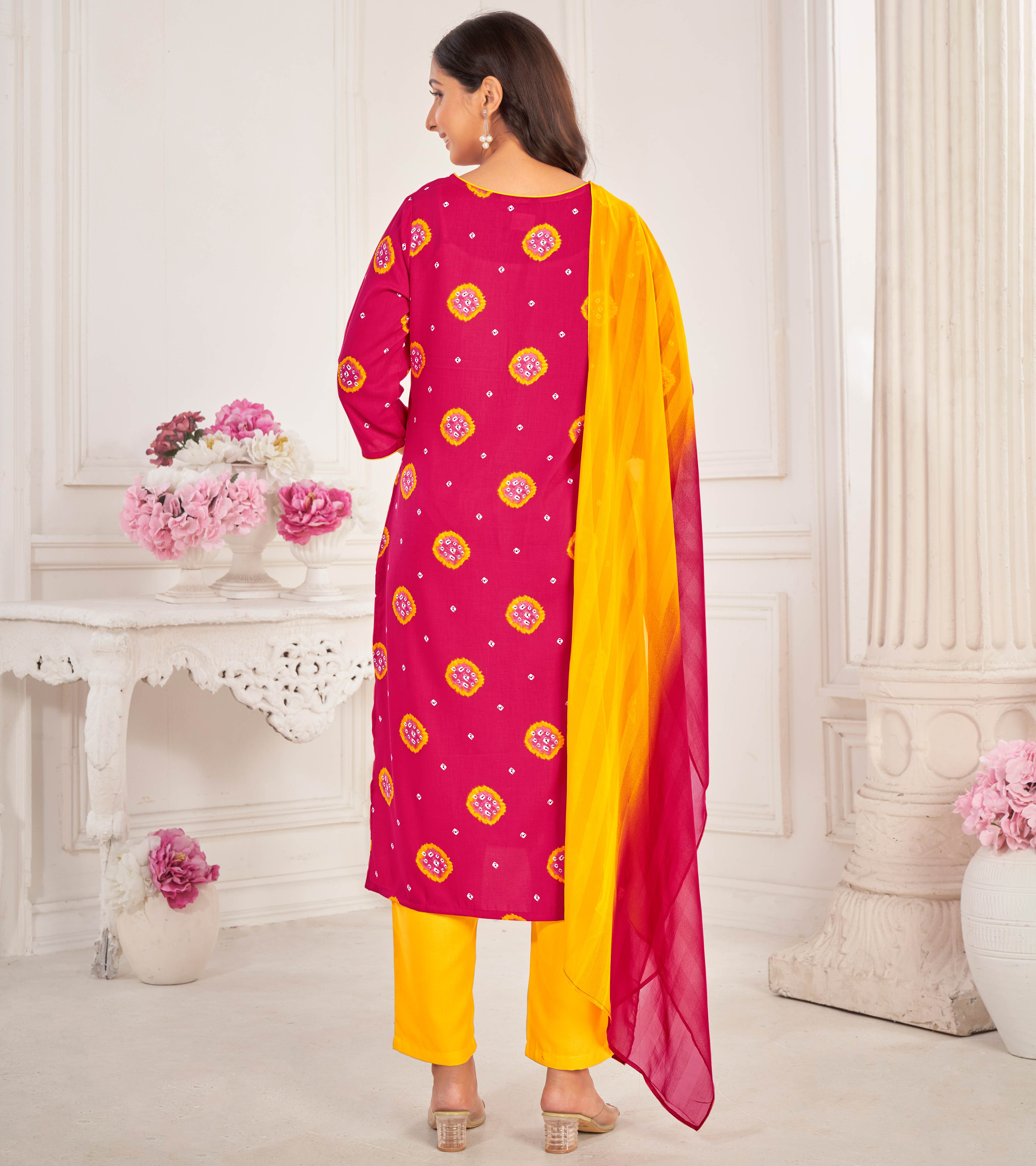 Pink Muslin Printed Straight Kurta with Pant and Dupatta Set - Bandhani