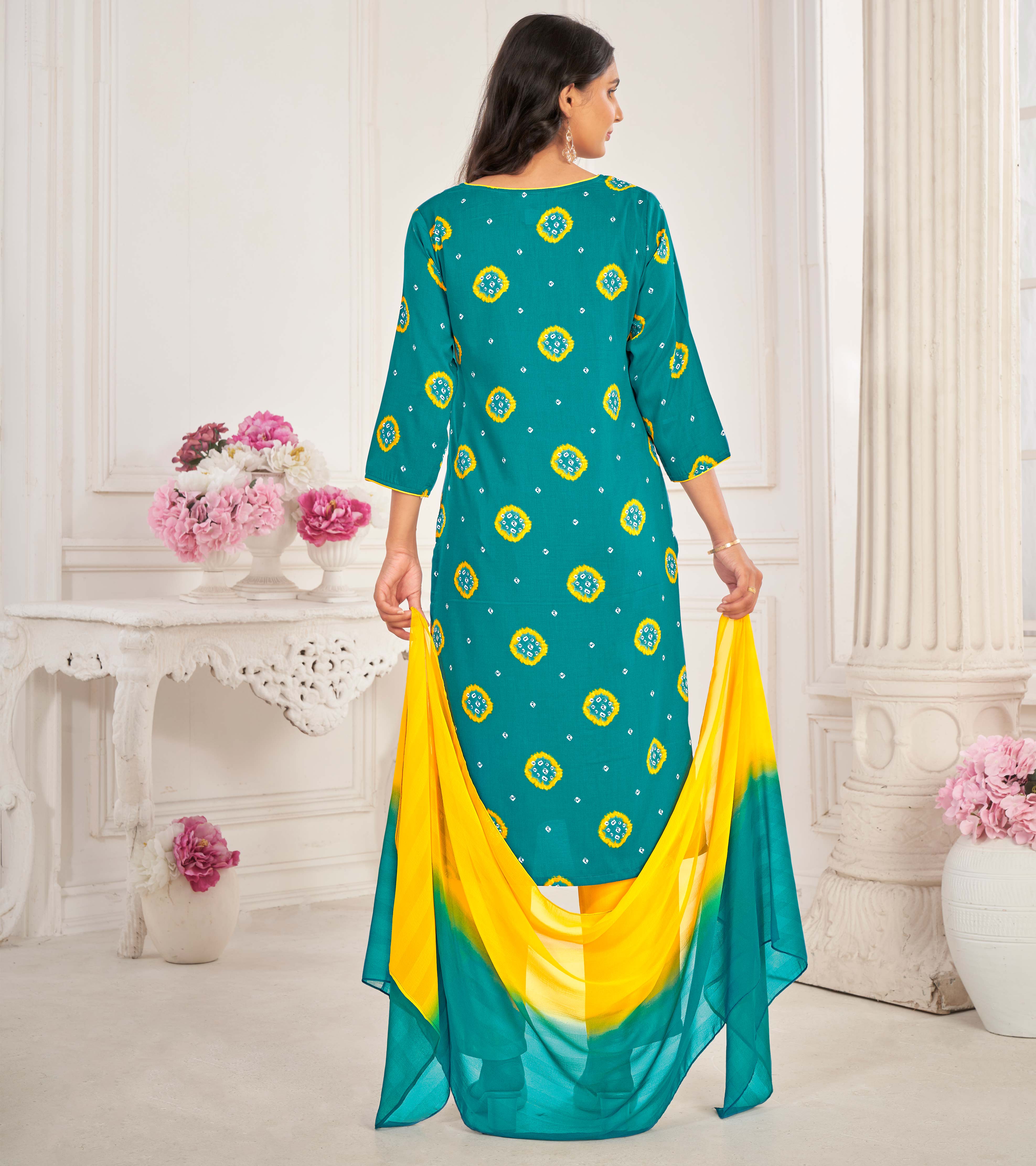 Teal Blue Muslin Printed Straight Kurta with Pant and Dupatta Set - Bandhani