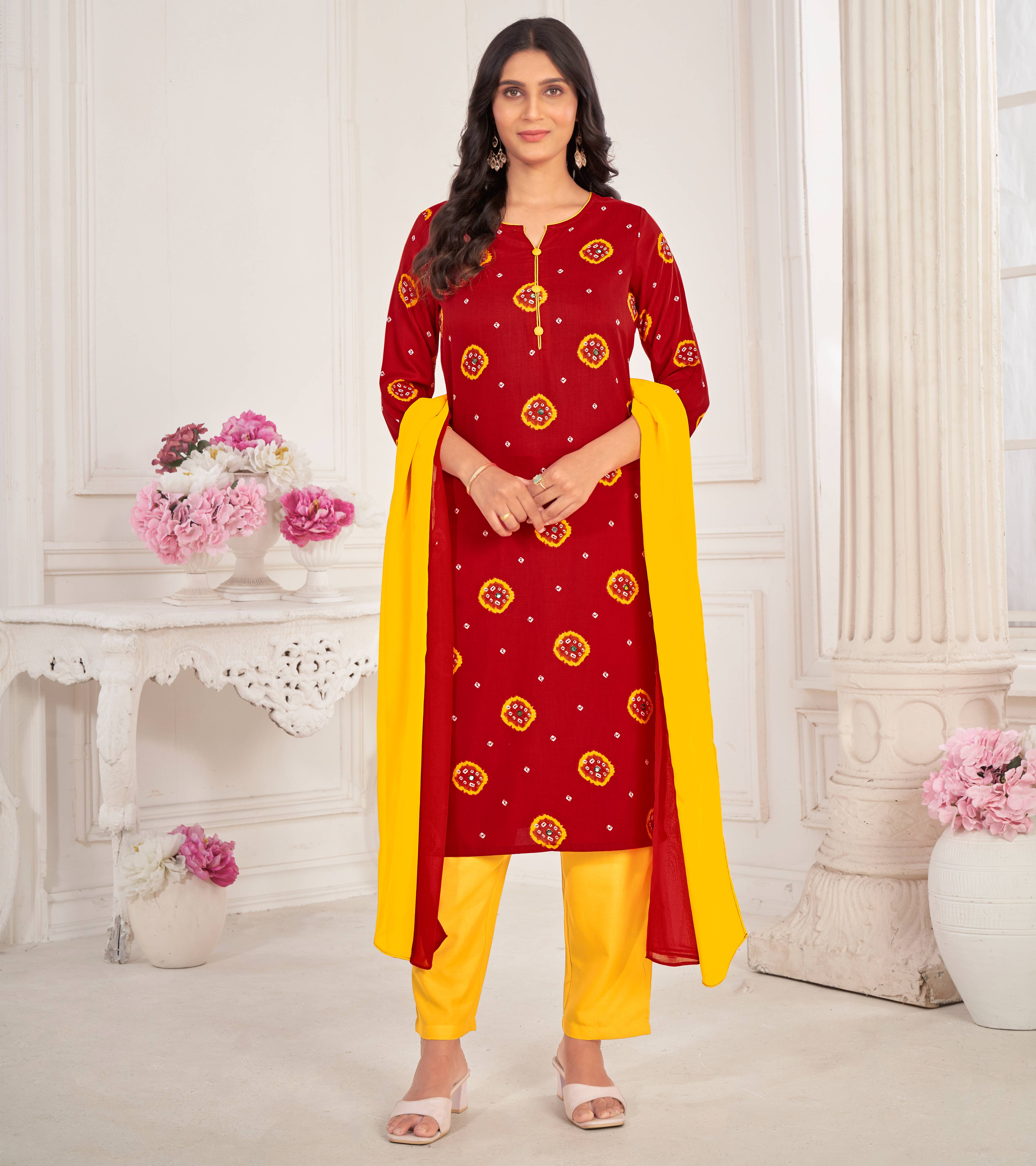 Red Muslin Printed Straight Kurta with Pant and Dupatta Set - Bandhani