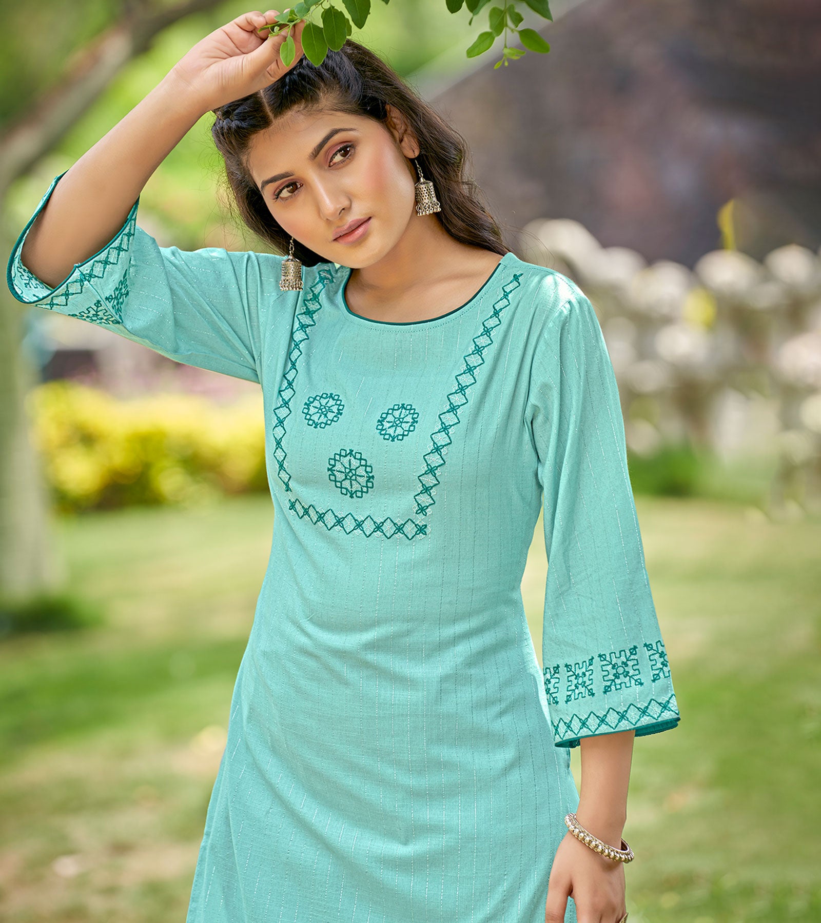 Laxmipati Spun Base Fabric Turquoise Straight Cut Kurti With Pant