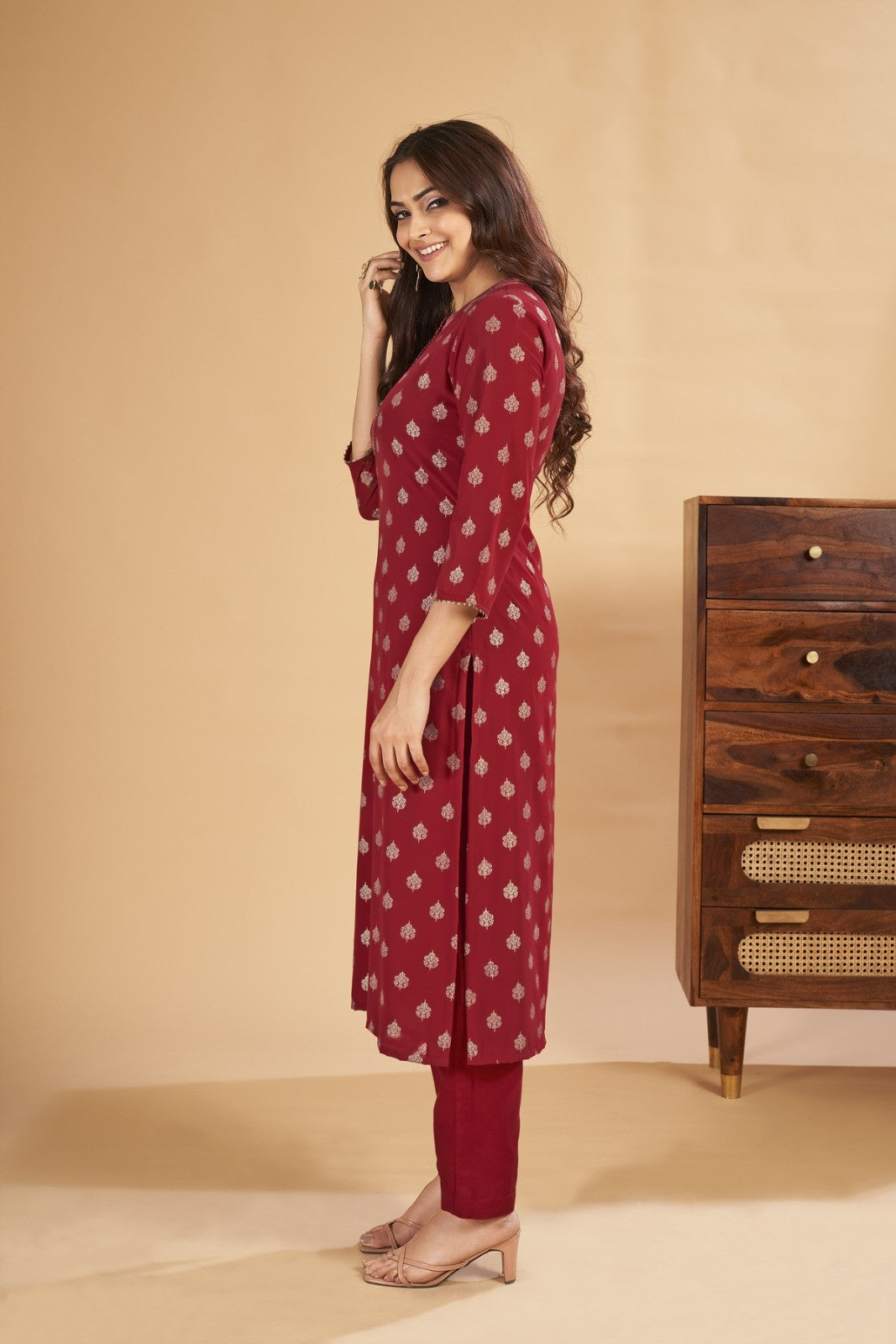 Laxmipati Sahiba - KT0004 Georgette Foil Printed Straight Woman Maroon Kurta