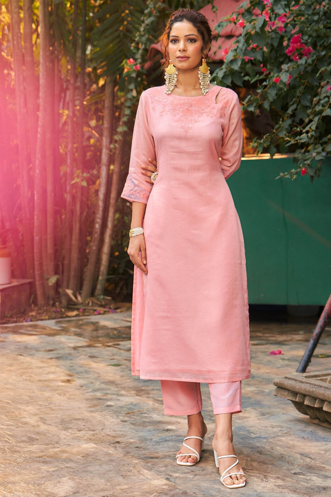 Laxmipati Summer Romance - KT0043 Kota Doria Embroidered Straight Woman Peach Kurta