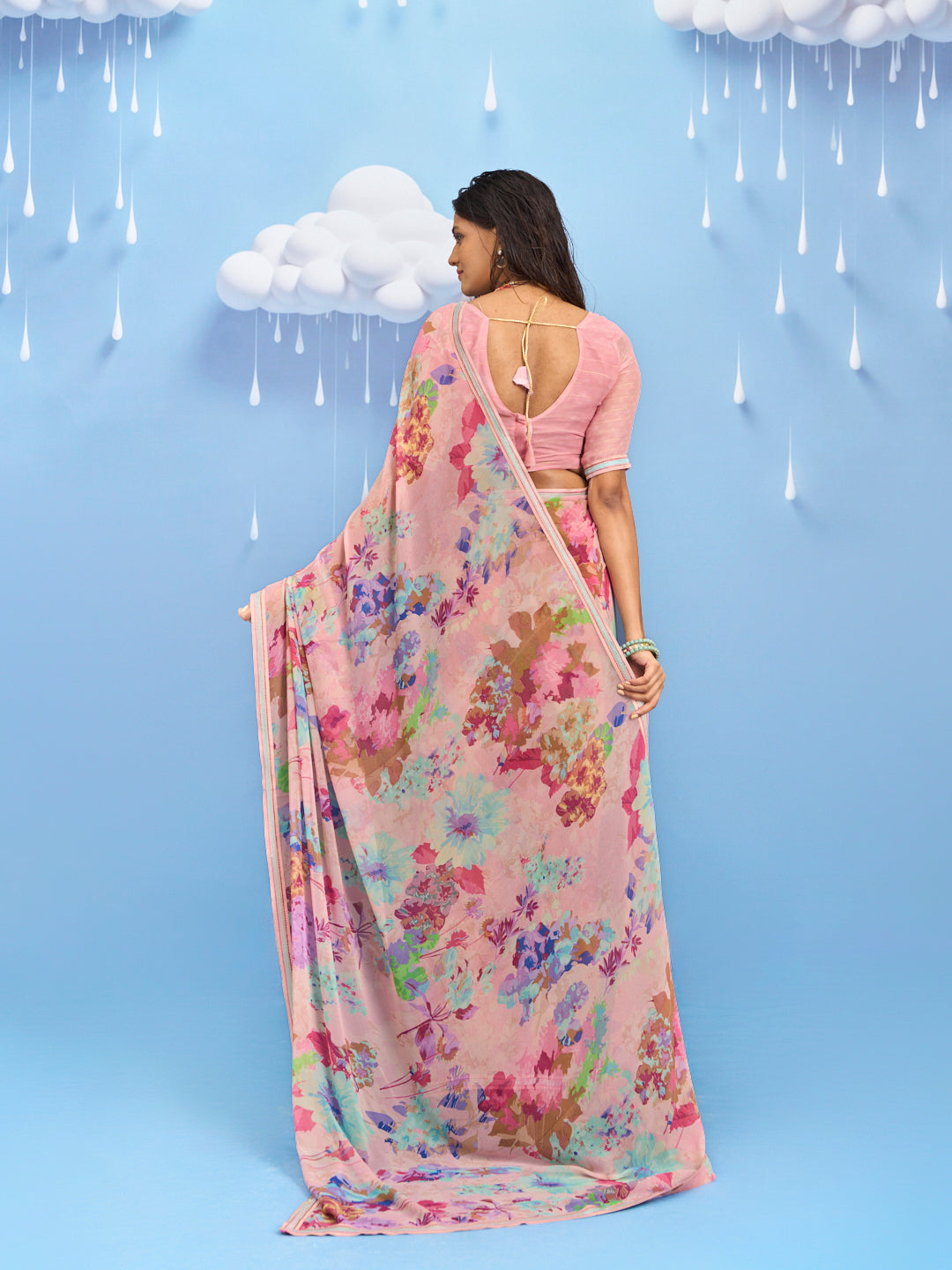Laxmipati Sadhana Floral Printed Georgette Saree in Pink Color