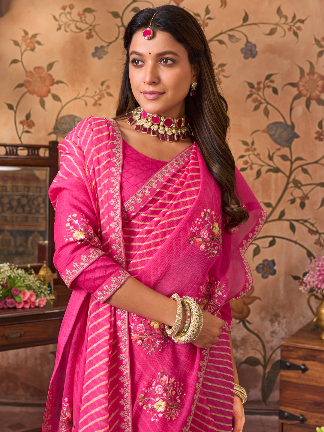 Laxmipati Monaco Embellished Floral Embroidered Chiffon Saree in Pink Color