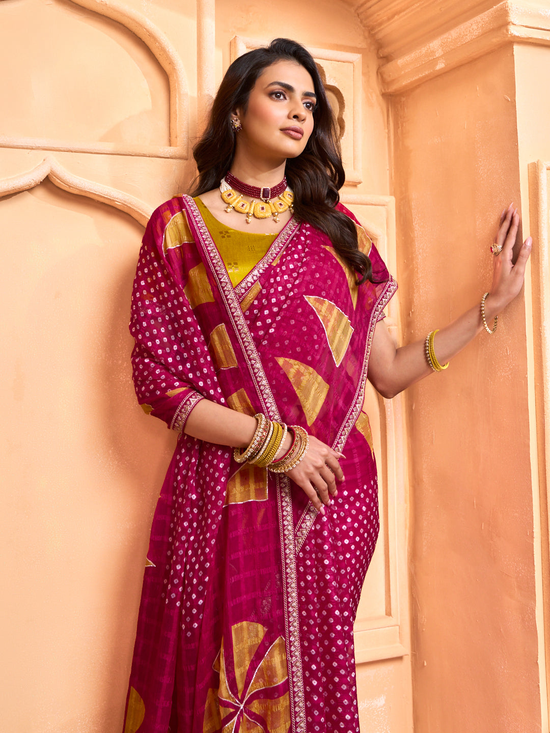 Laxmipati Tohfa Bandhani Printed Chiffon Saree in Pink Color