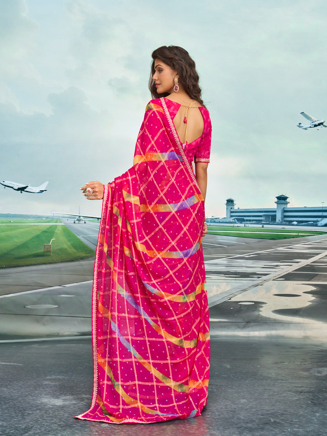 Laxmipati Raadhika Dark Pink Geometric Print Chiffon Saree