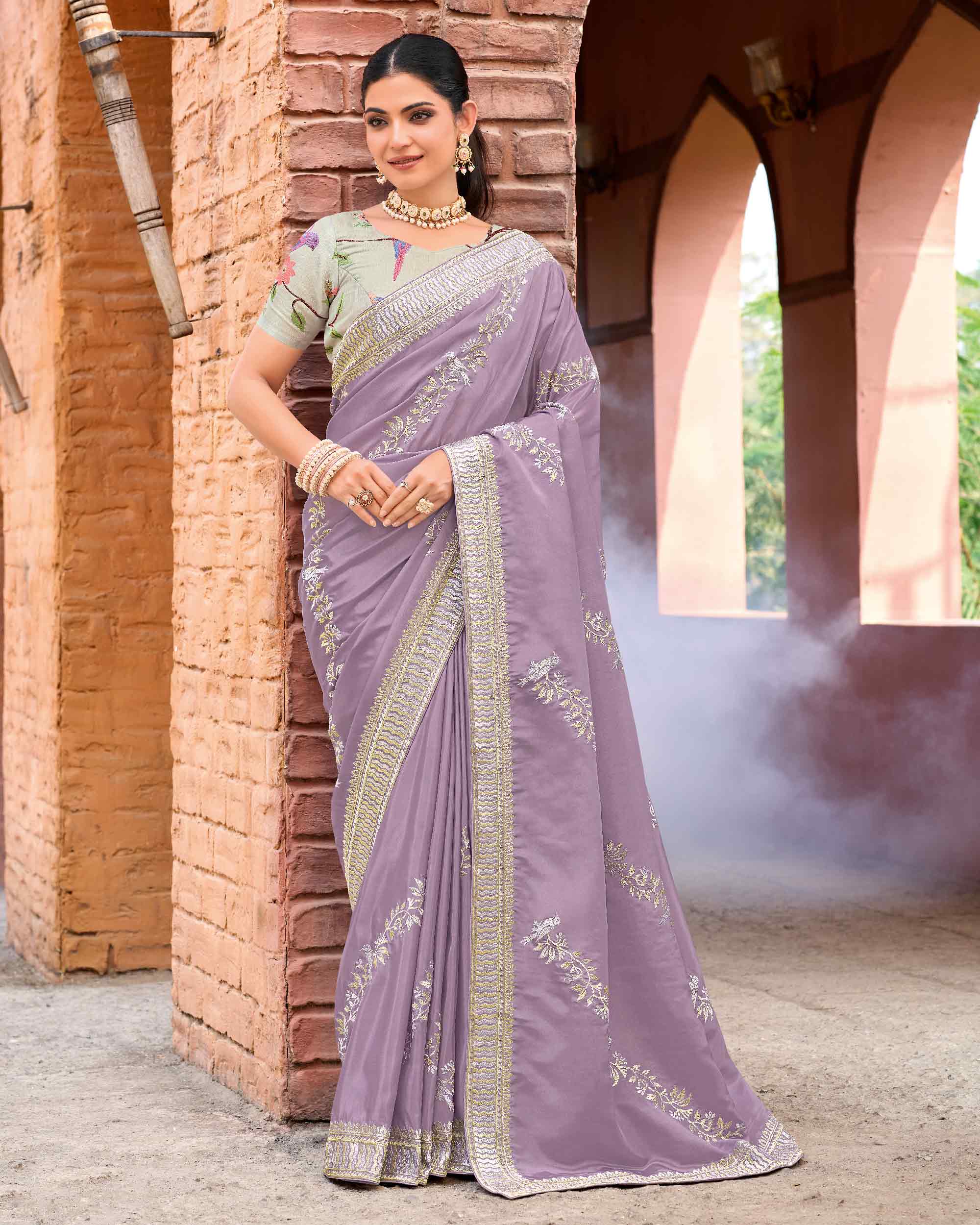 Laxmipati Makhmali Purple Silk Blend Embroidered Saree