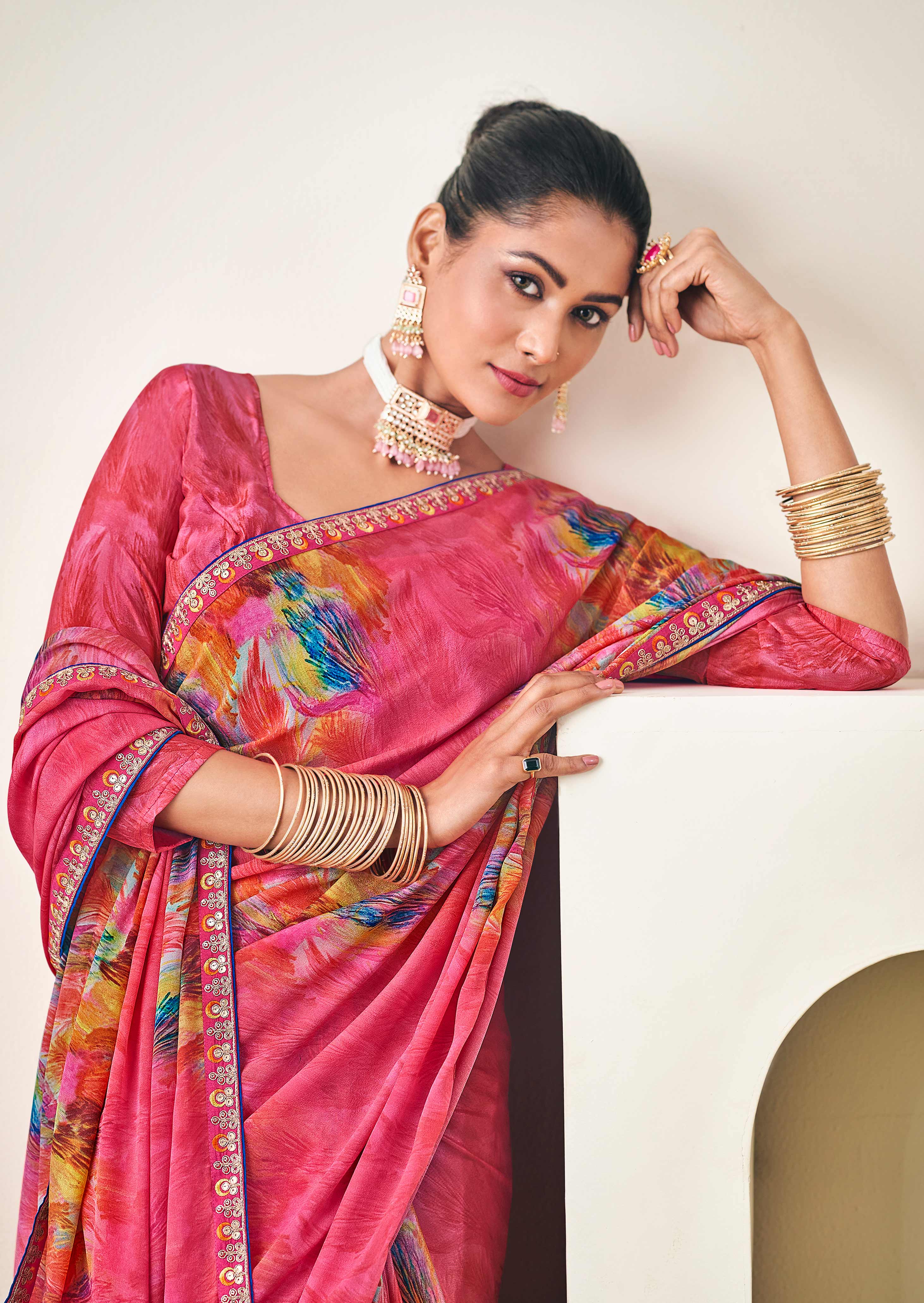 Pink Abstract Print Crepe Silk Saree- Dilkhush