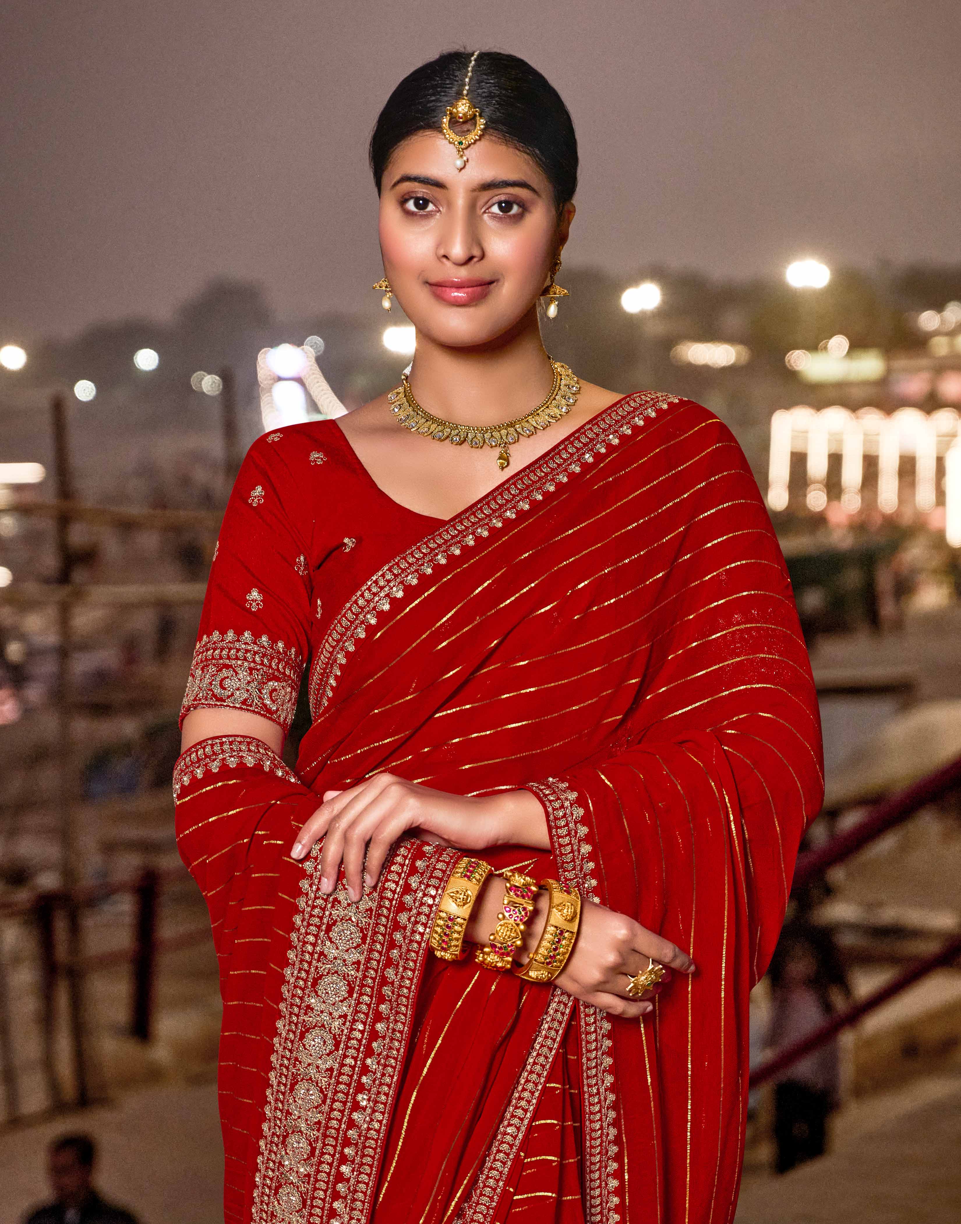 Red Viscose Lining Saree with Zari Work - Aishwrya