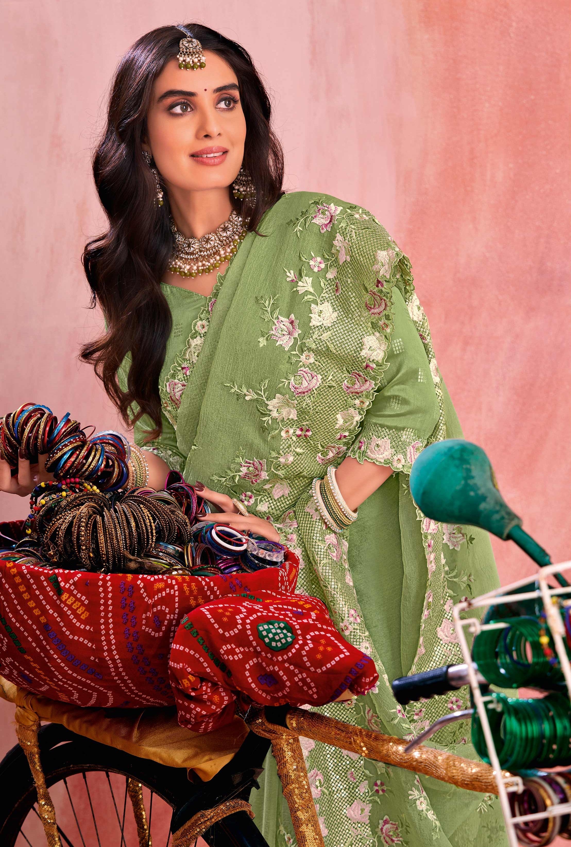 Green Art Silk Saree with Floral Embroidery - Chudi