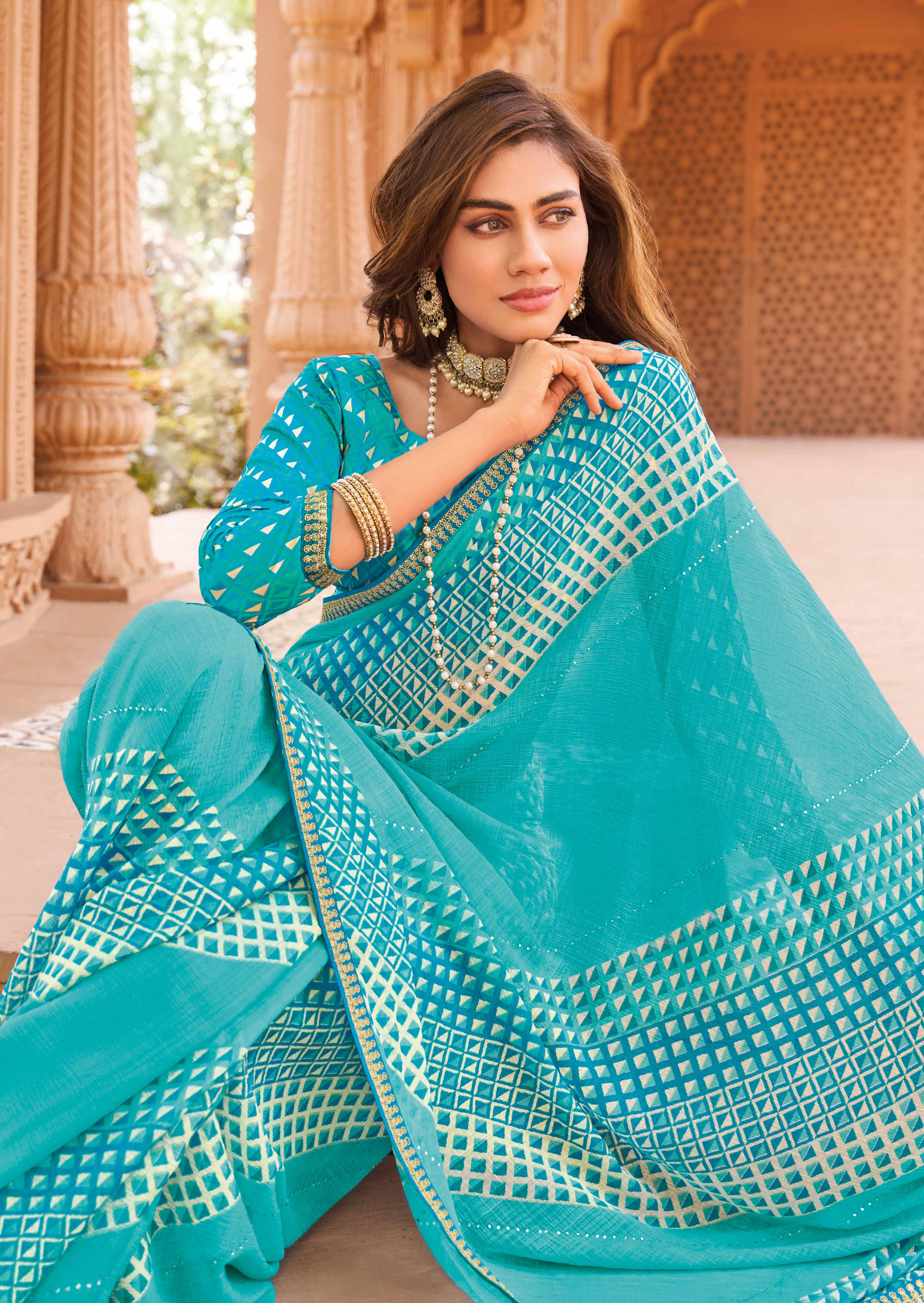 Ready to Wear Laxmipati Madhubala Geometric Printed Chiffon Saree in Blue Color with Unstitched Blouse