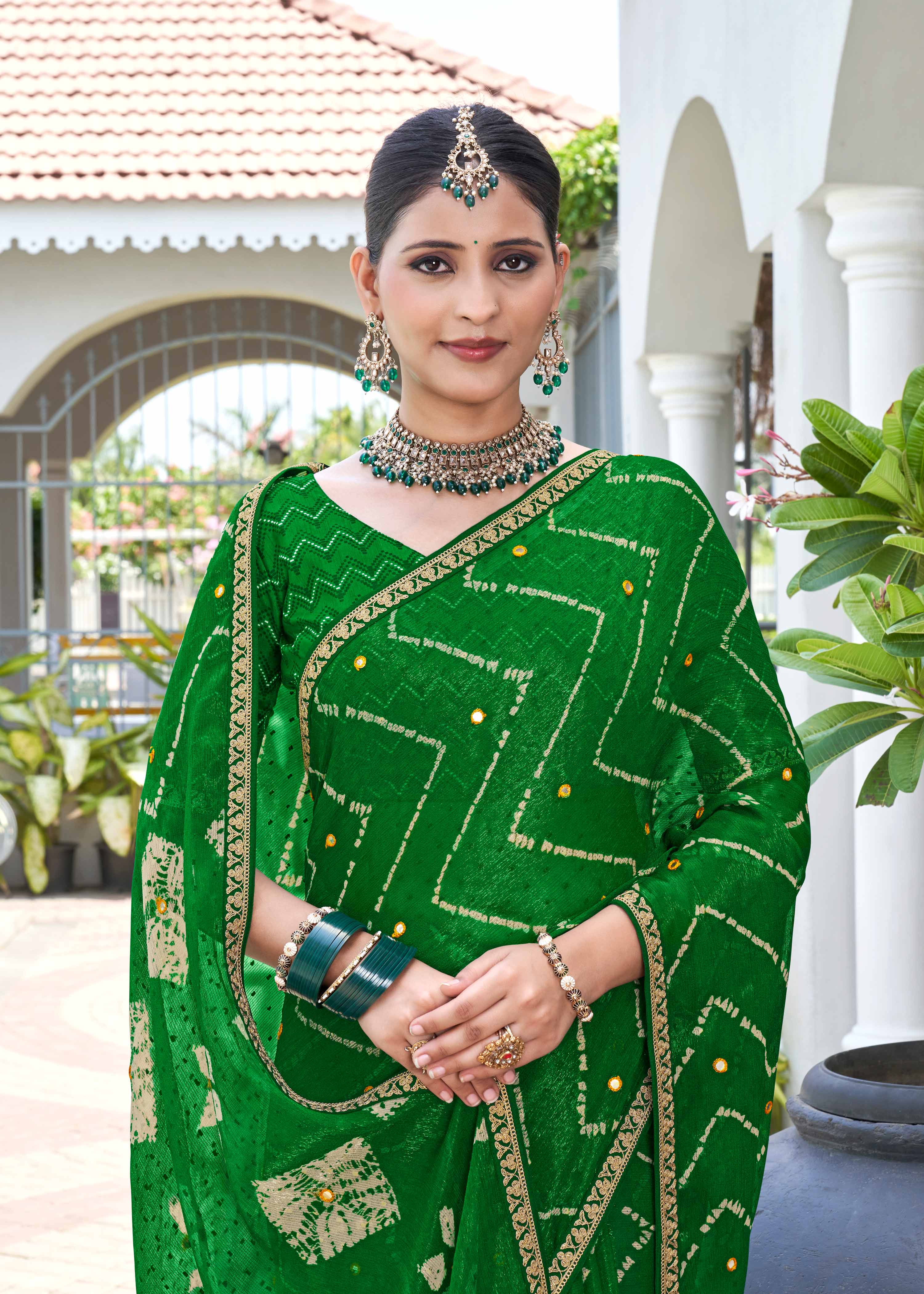 Laxmipati Phulvaari Chevron Printed along with Mirror Work Chiffon Saree in Green Color with Unstitched Blouse