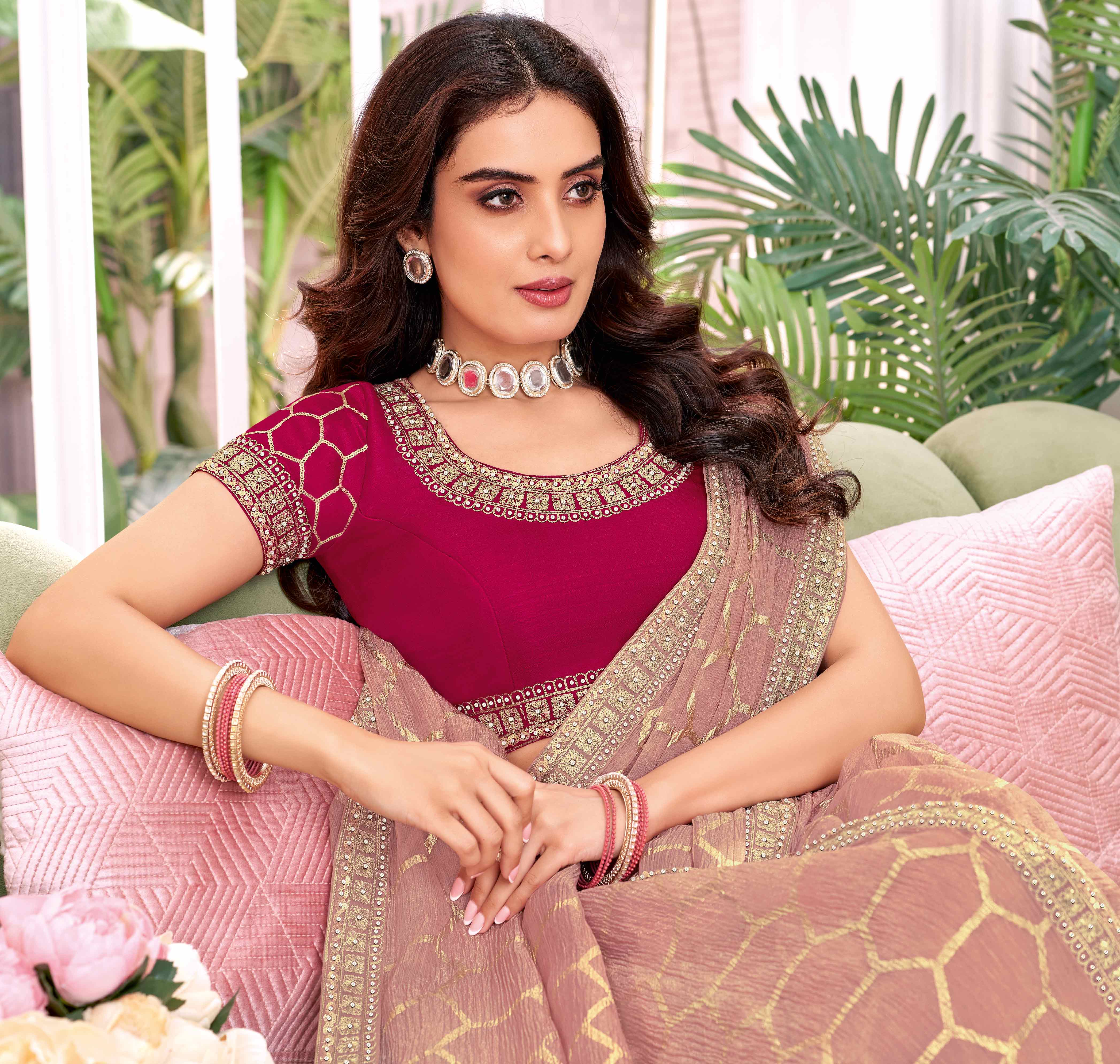Laxmipati Megha Geometric Printed Chiffon Saree in Light Pink Color with Unstitched Blouse