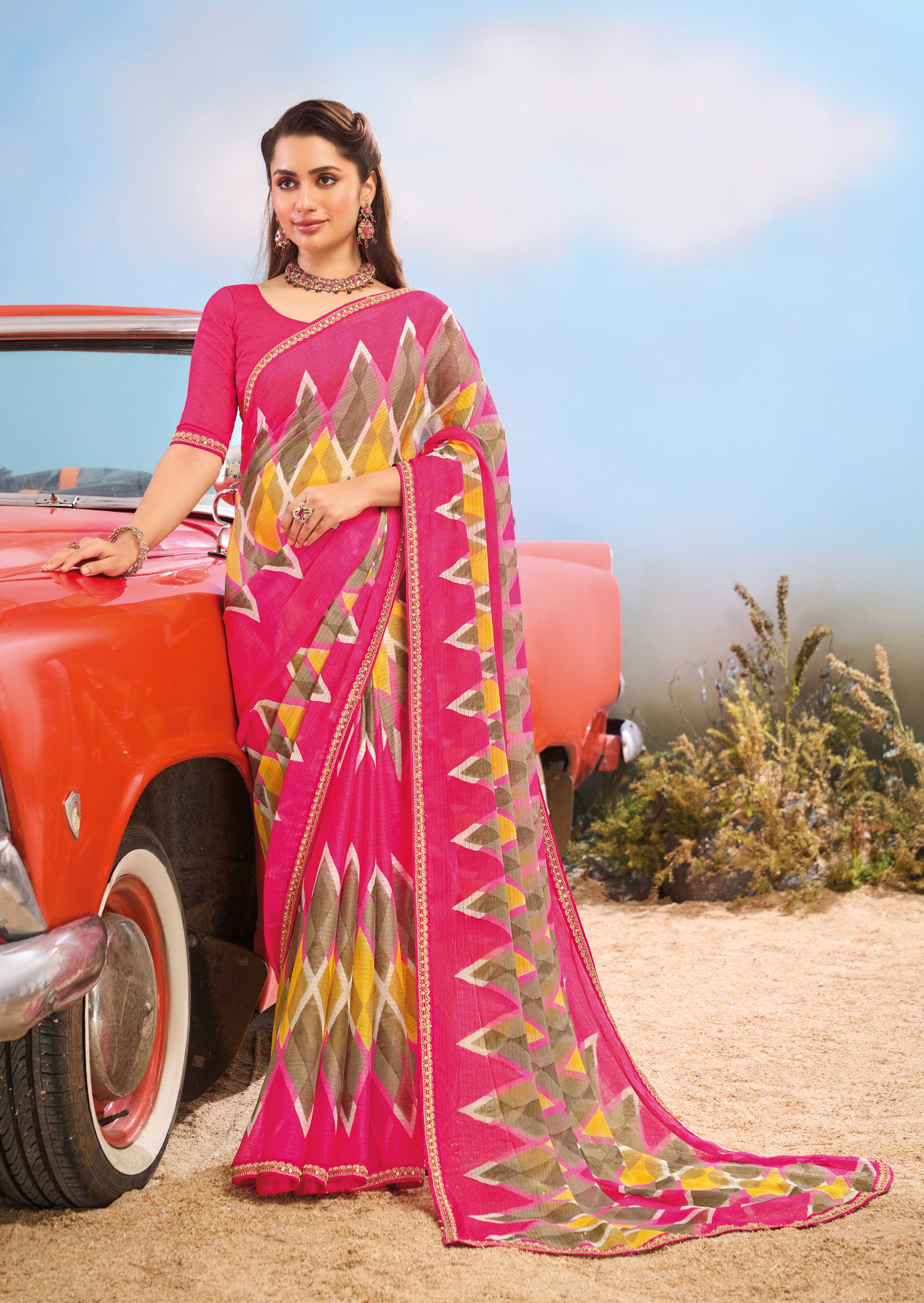 Laxmipati Baarish Geometric Printed Chiffon Saree in Pink Color with Unstitched Blouse