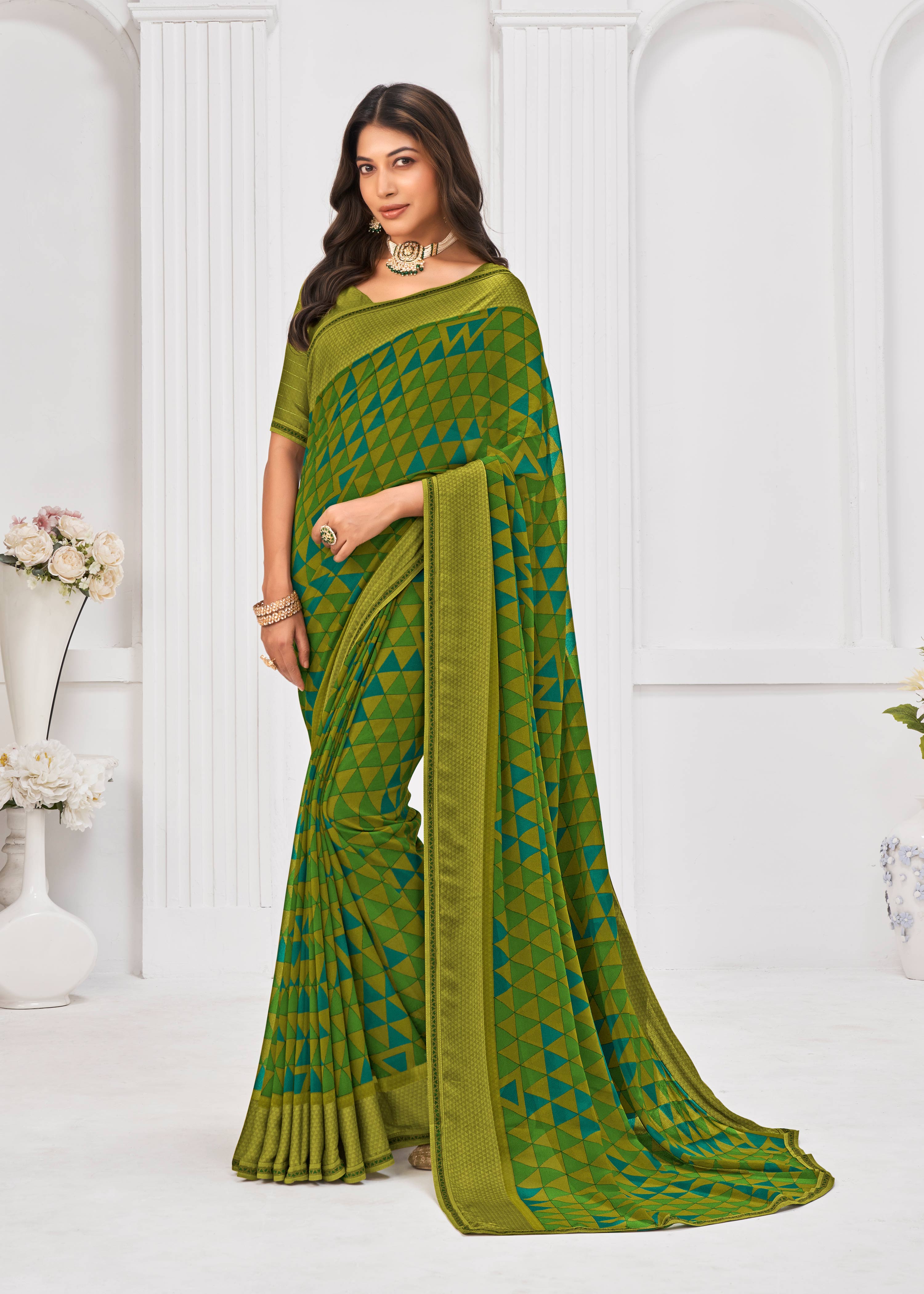 Laxmipati Sitaphal Geometric Printed Georgette Saree in Green Color with Unstitched Blouse