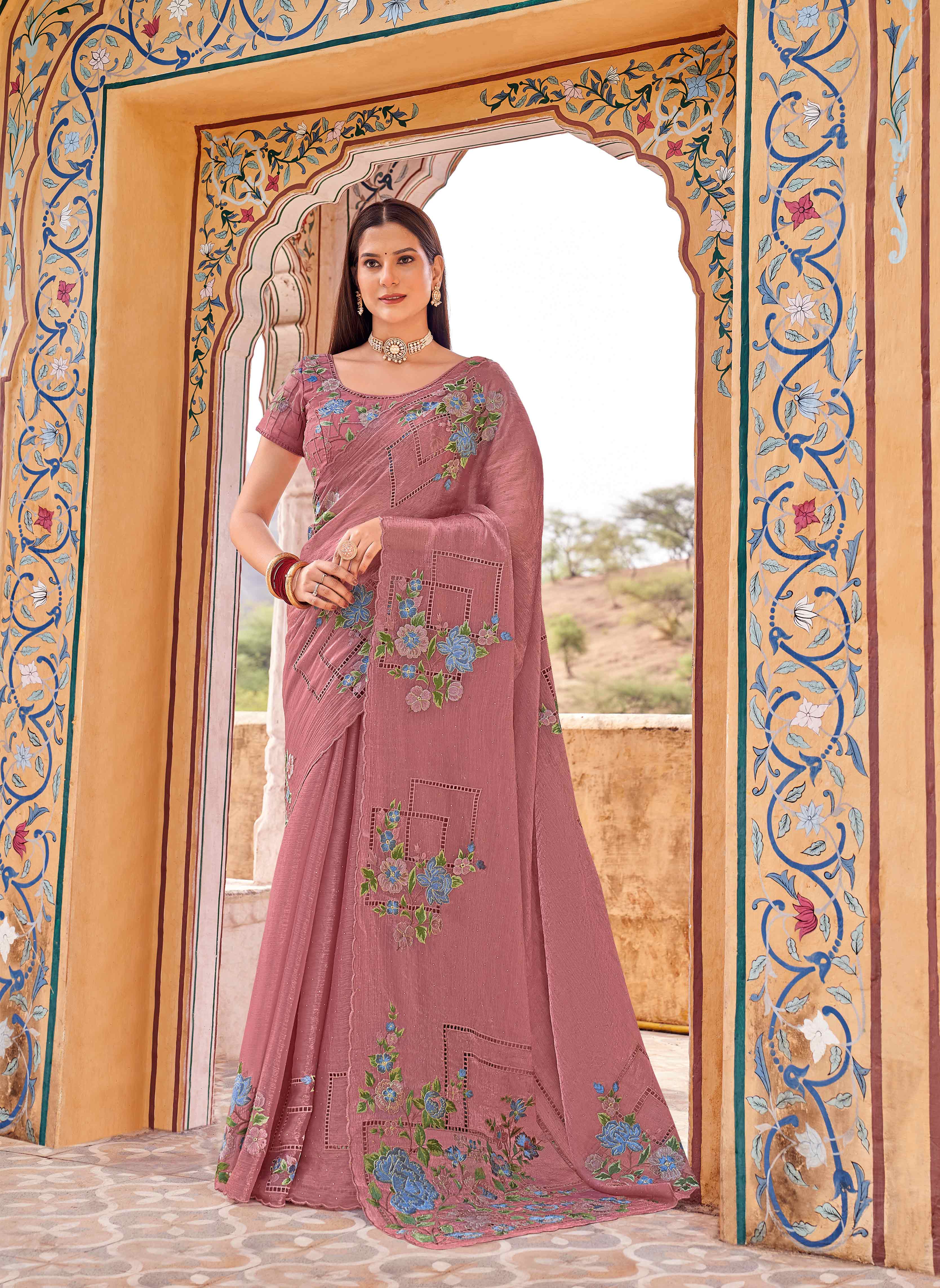 Laxmipati Udan Pari Mauve Floral Embroidered Silk Saree