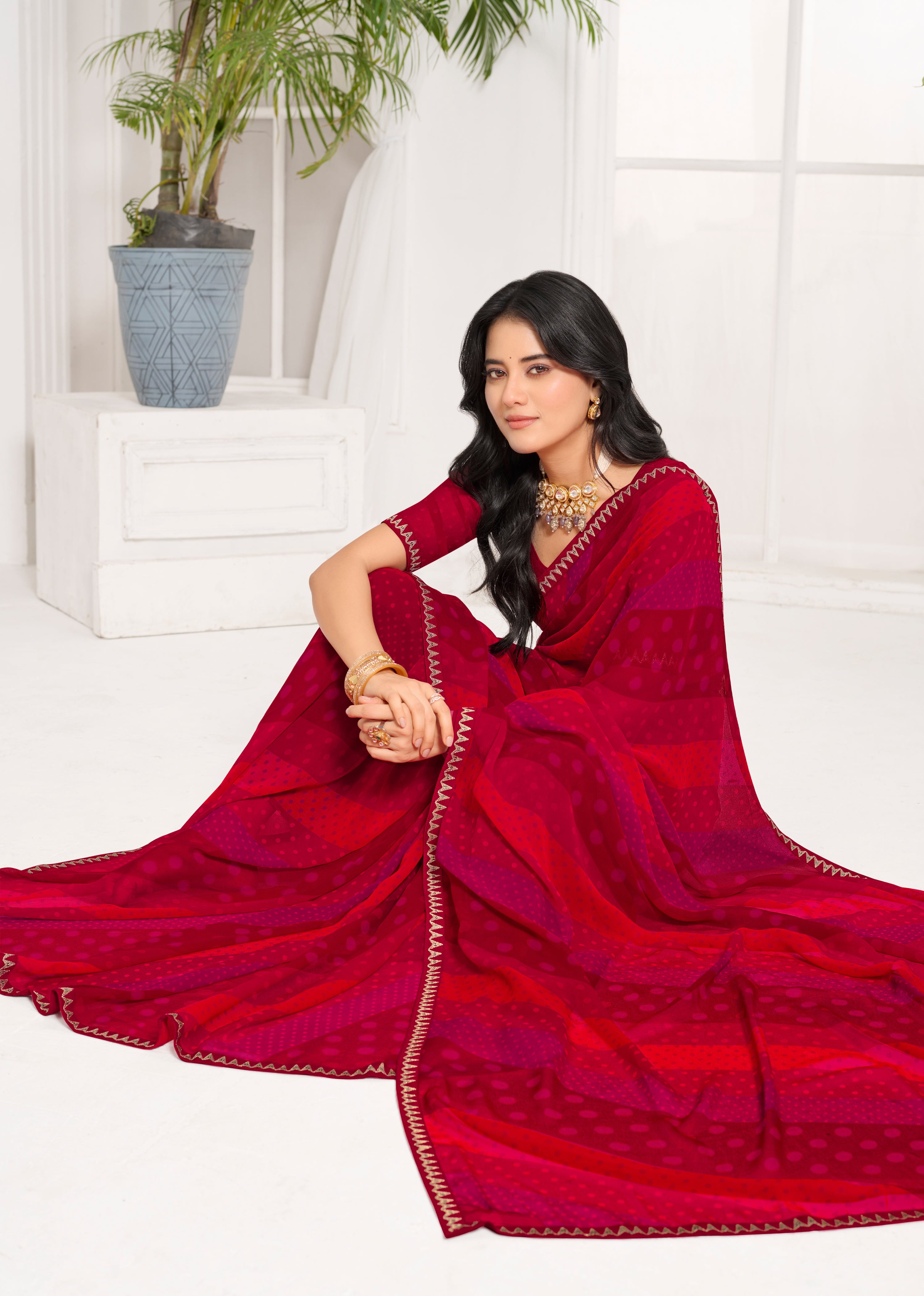 Laxmipati Purnima Geometric Georgette Printed Saree in Red Color