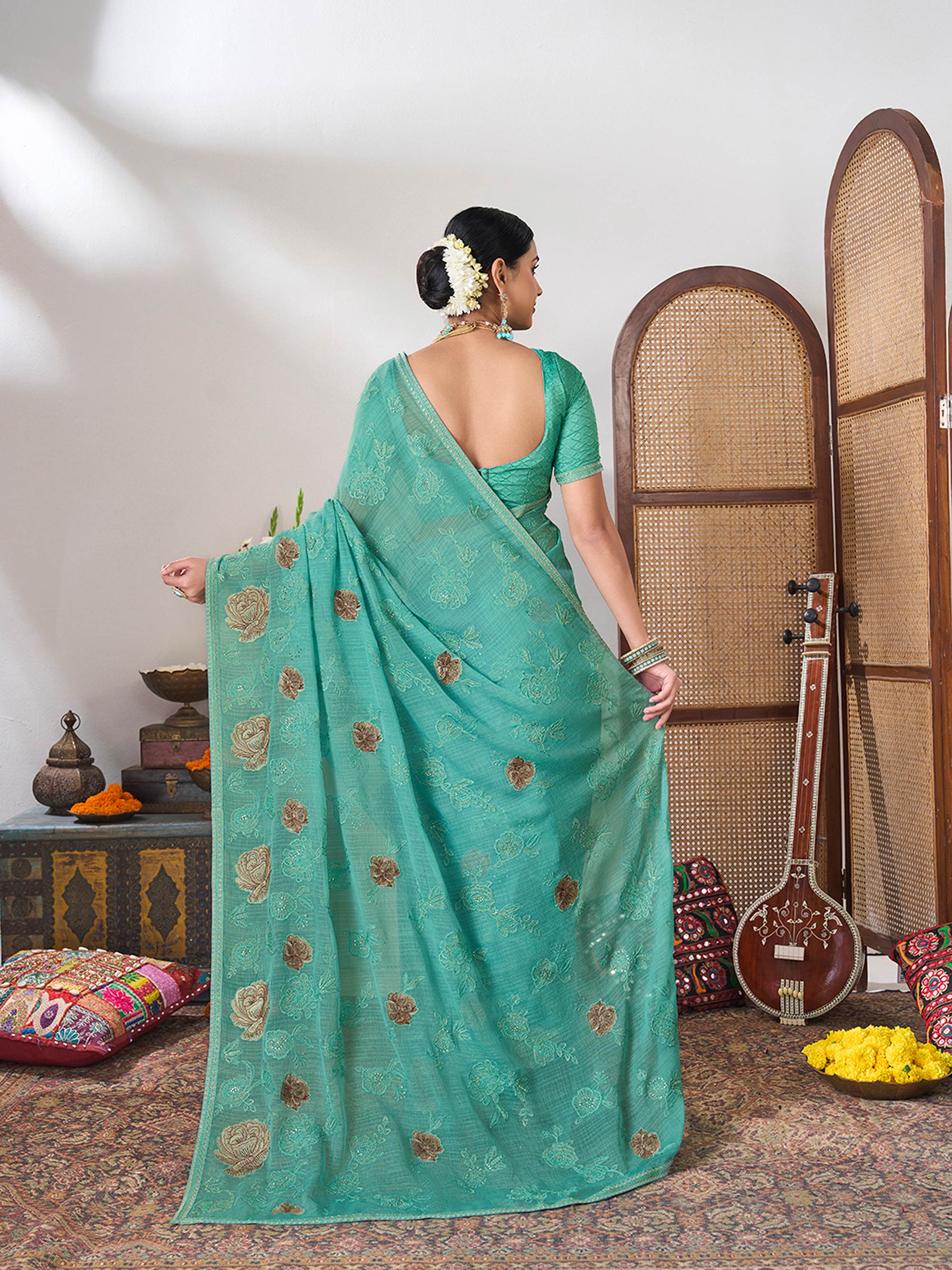 Light weight ethnic saree