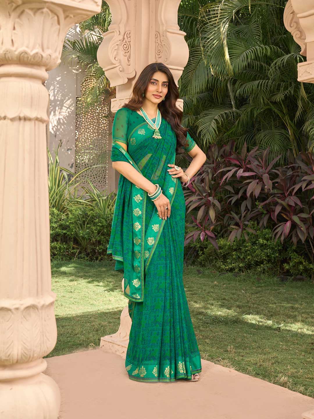 Lightweight georgette saree for daily wear