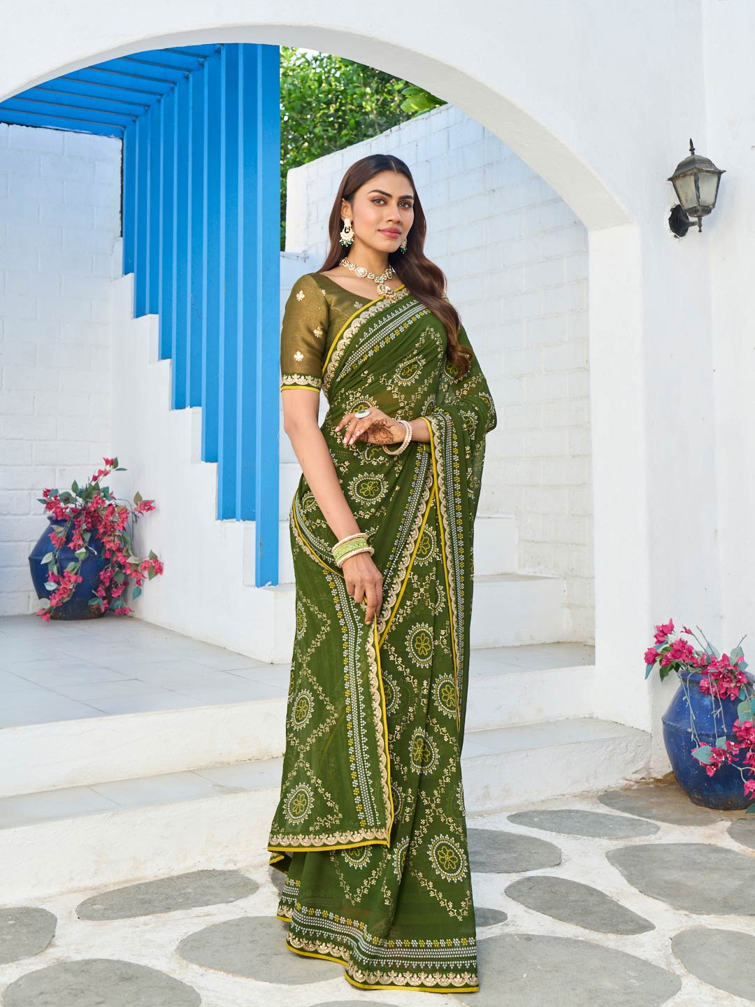 Laxmipati Rang Birangi Green Georgette Foral Printed Saree