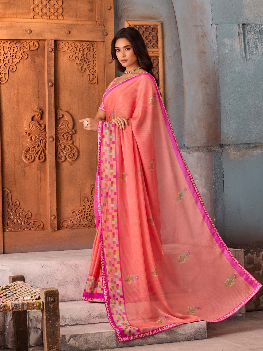Pink floral printed silk blend saree daily wear