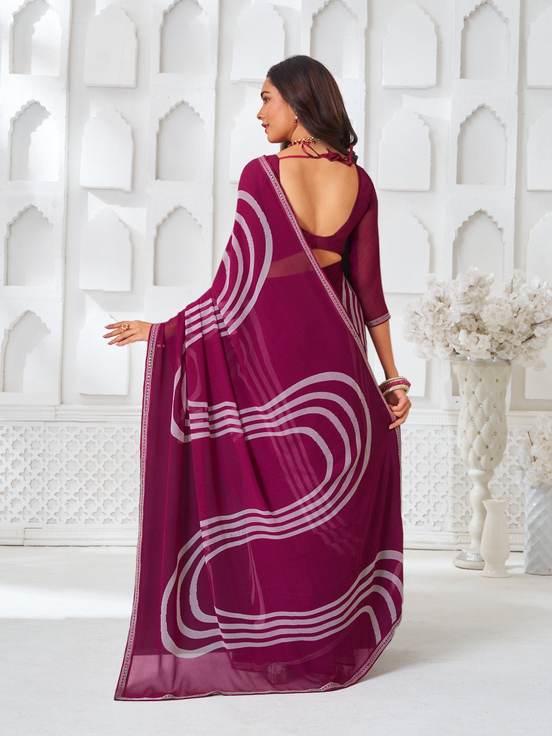 Laxmipati Kamya Purple Georgette Geometric Printed Saree
