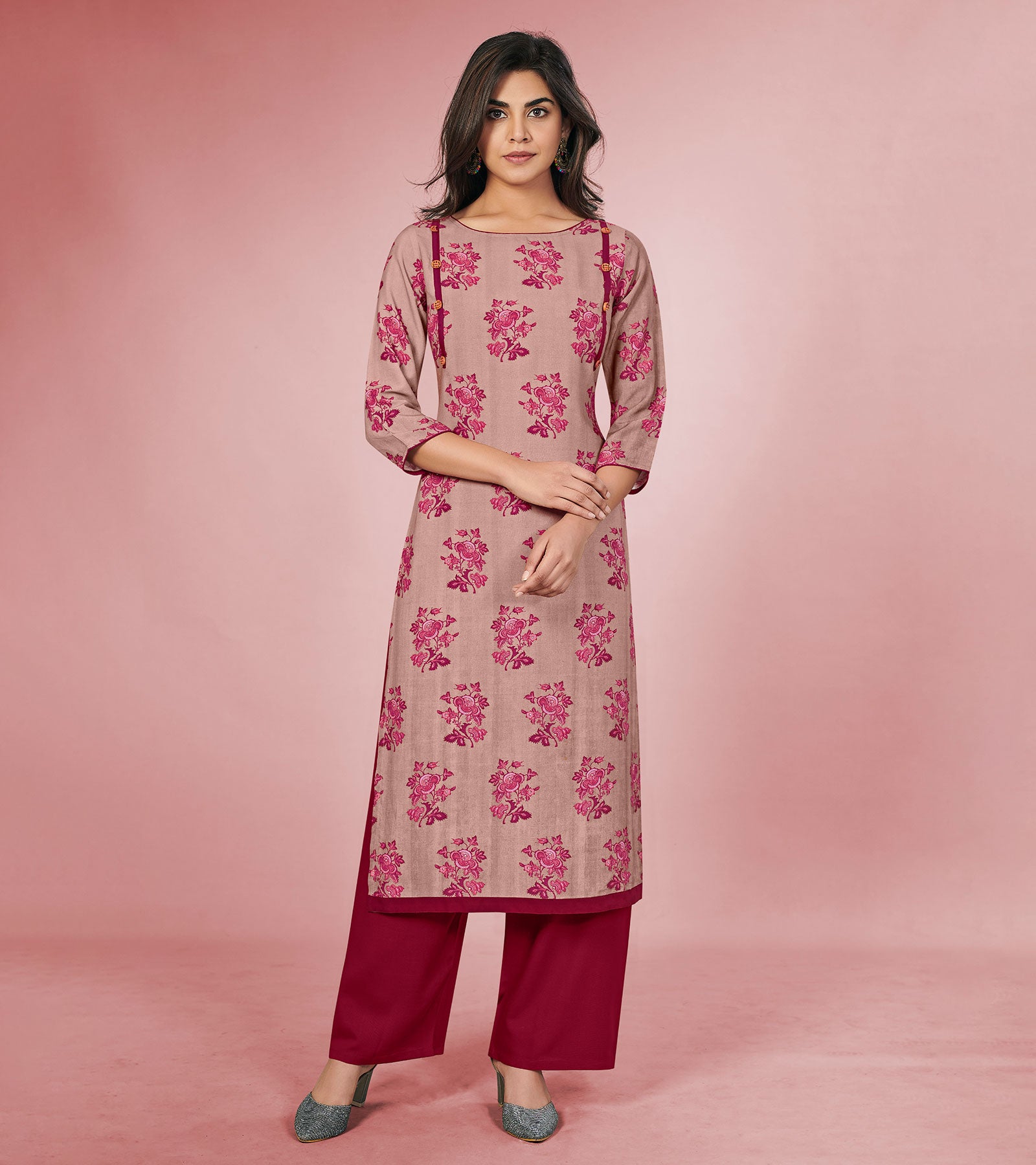 Laxmipati Rayon Purplish Red Straight Cut Kurti With Palazzo & Mask