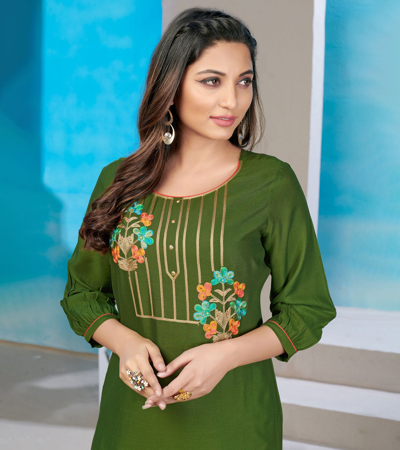 Laxmipati Rayon Heena Green Straight Cut Kurti
