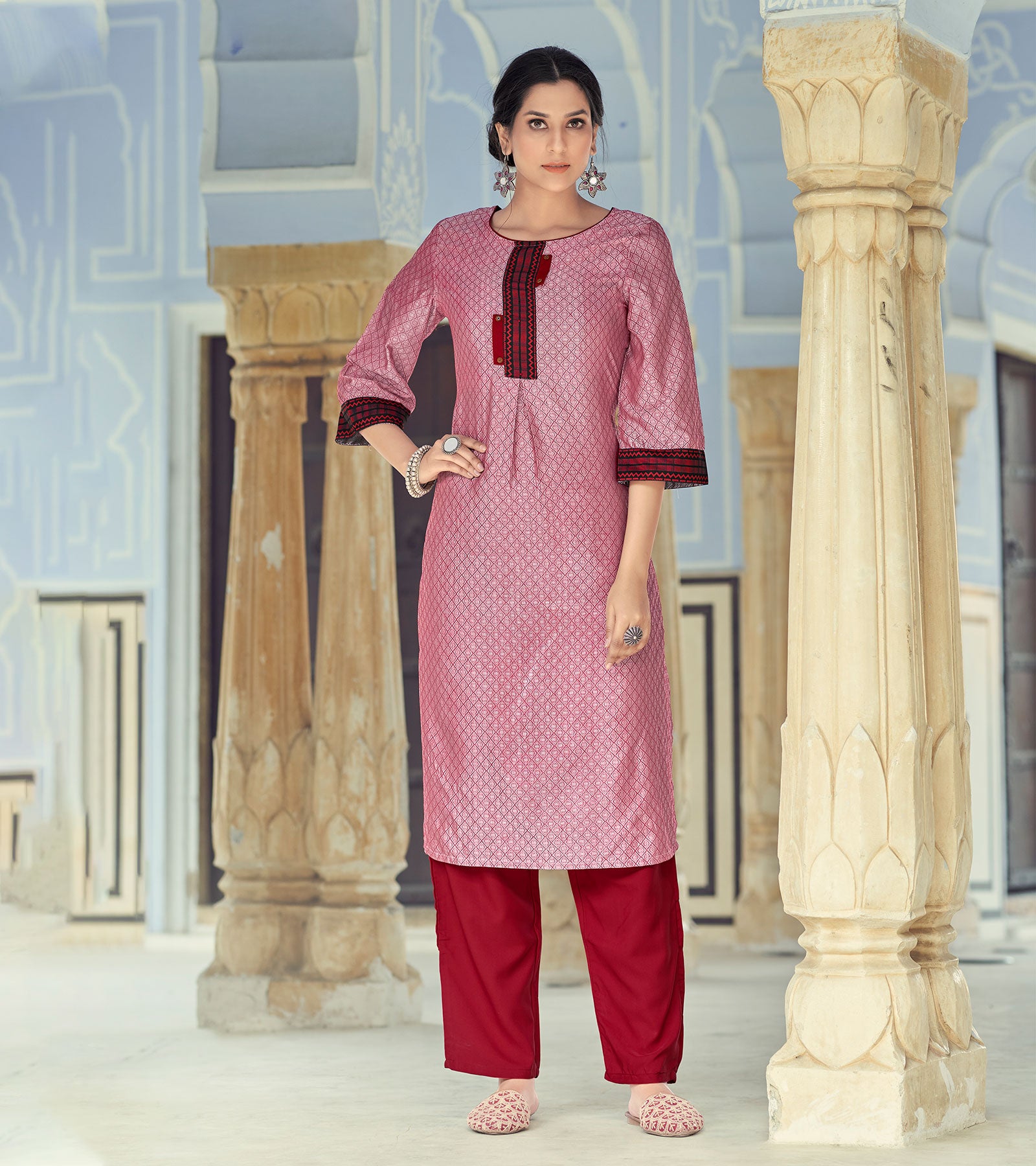 Laxmipati Nylon Viscose Dobby Taffy Pink Straight Cut Kurti