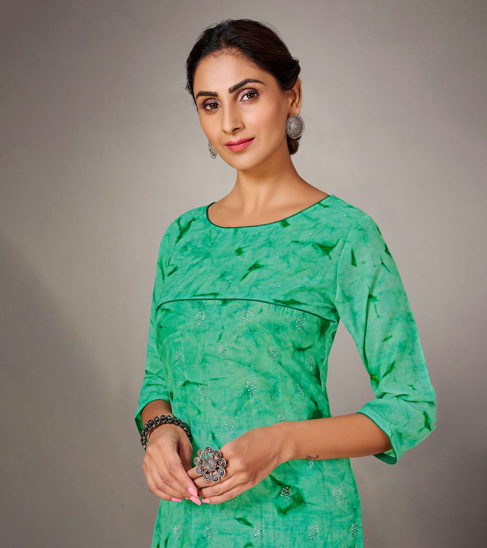 Laxmipati Mosul Cotton Seafoam Green Straight Cut Kurti With Pant & Mask