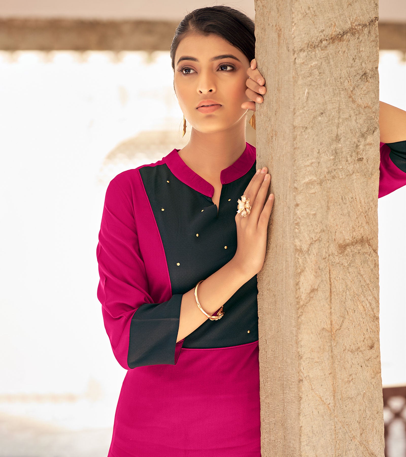 Laxmipati Ayon Tulip Magenta Straight Cut Kurti With Self Textured Work