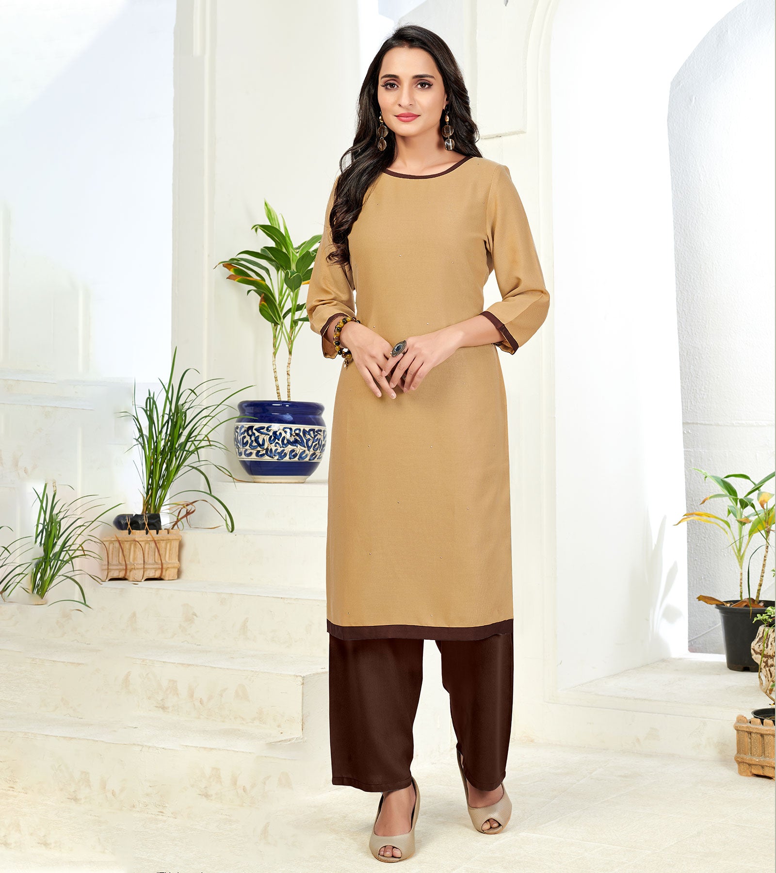 Laxmipati Poli Candy Ginger Brown Straight Cut Kurti With Mask