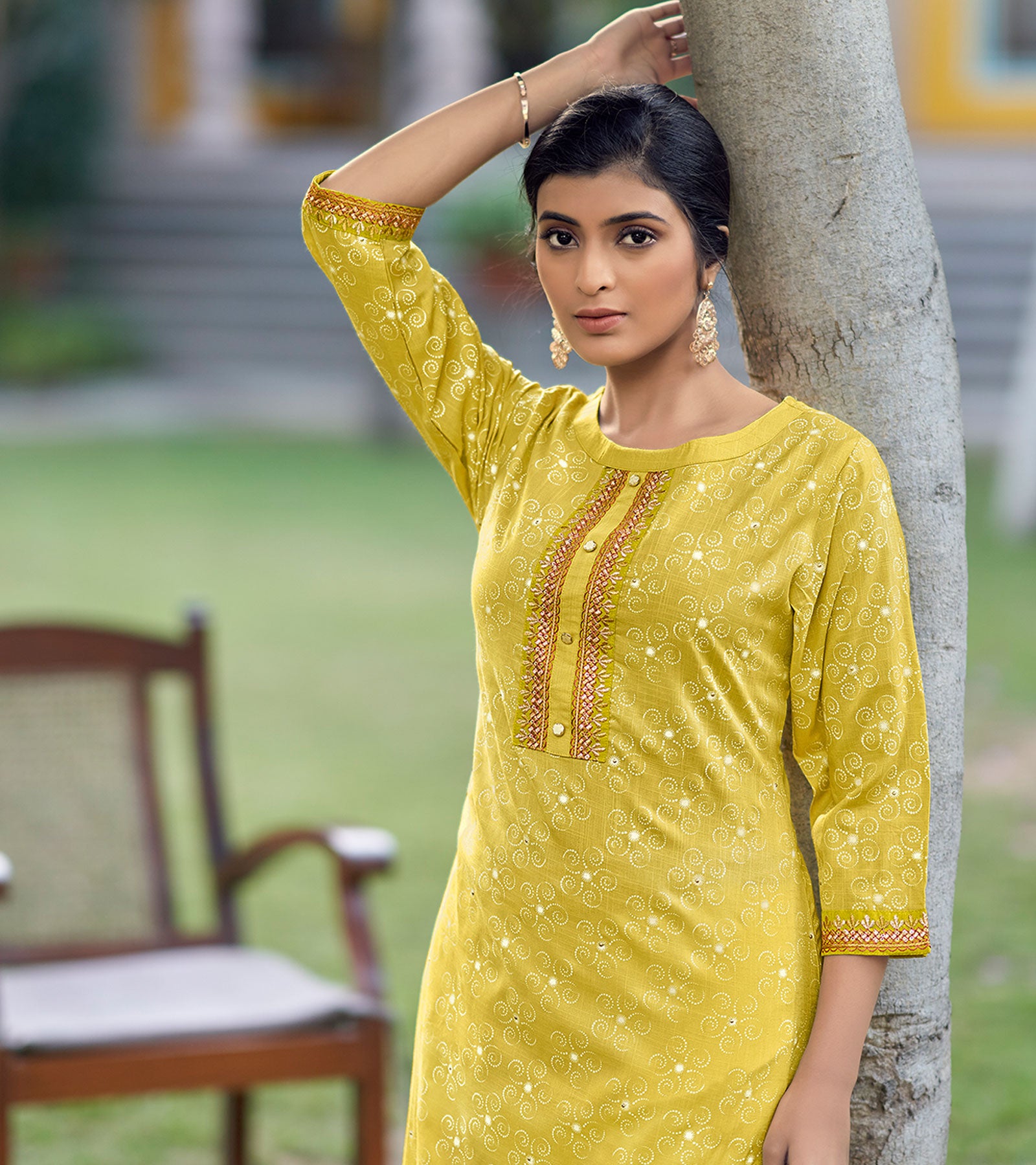 LAXMIPATI VISCOSE SLUB LEMON YELLOW STRAIGHT CUT KURTI WITH PANT