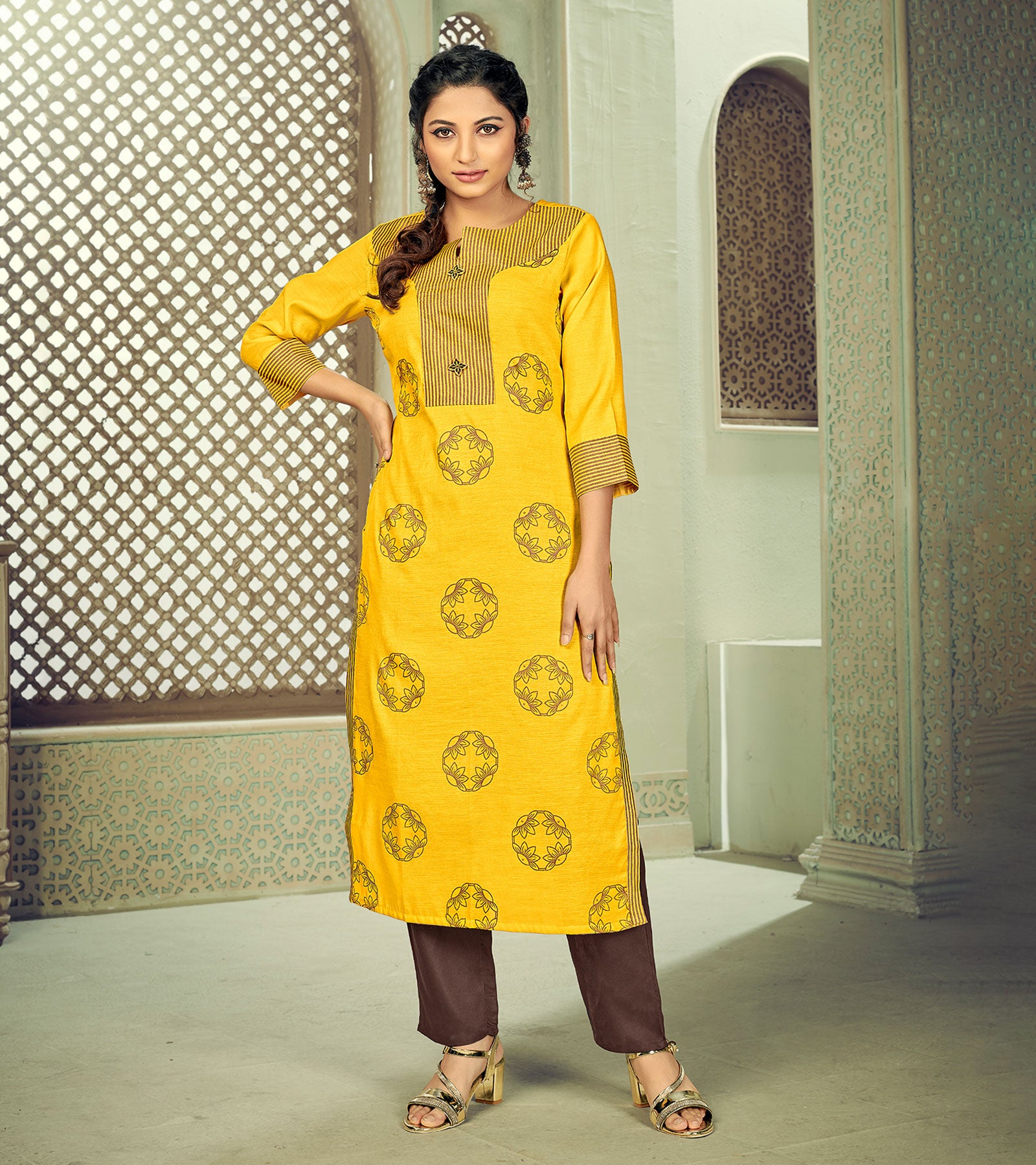 Laxmipati Linen Satin Sunshine Yellow Straight Cut Kurti With Pant