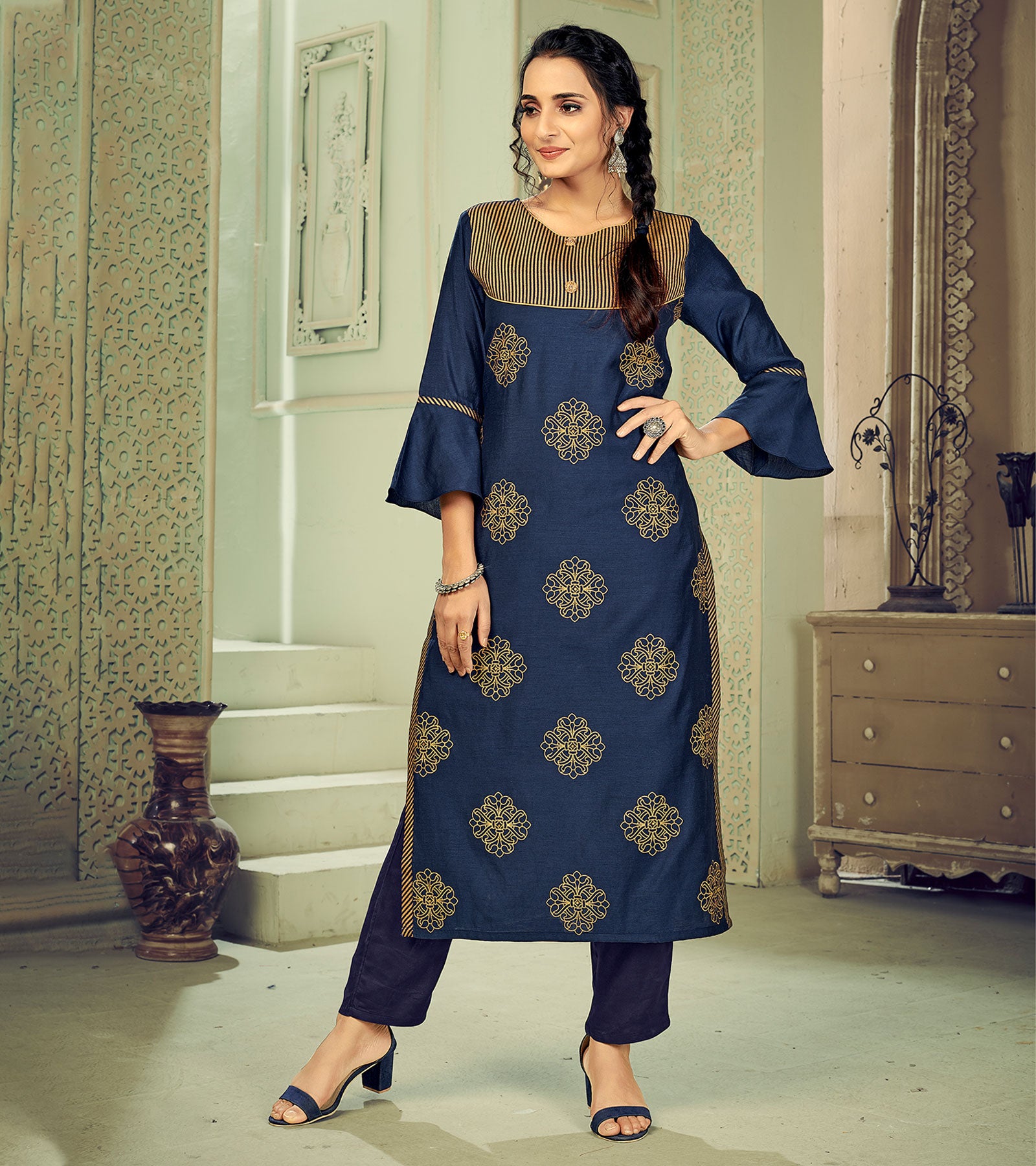 Laxmipati Linen Satin Azure Blue Straight Cut Kurti With Pant