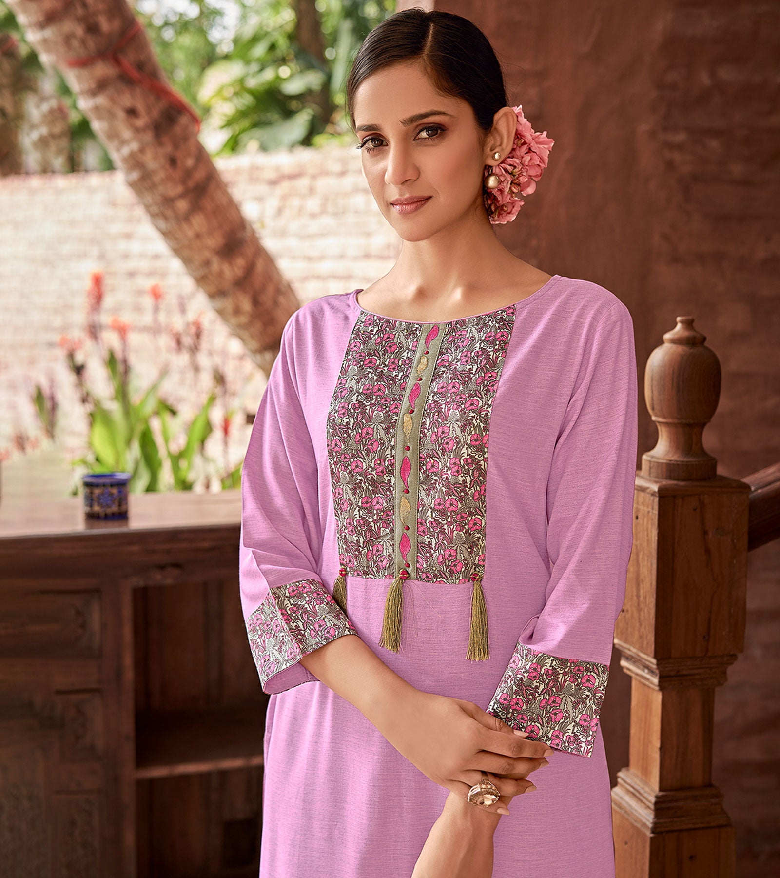 Laxmipati Rayon Lilac Lavender Straight Cut Kurti With Handmade Laced