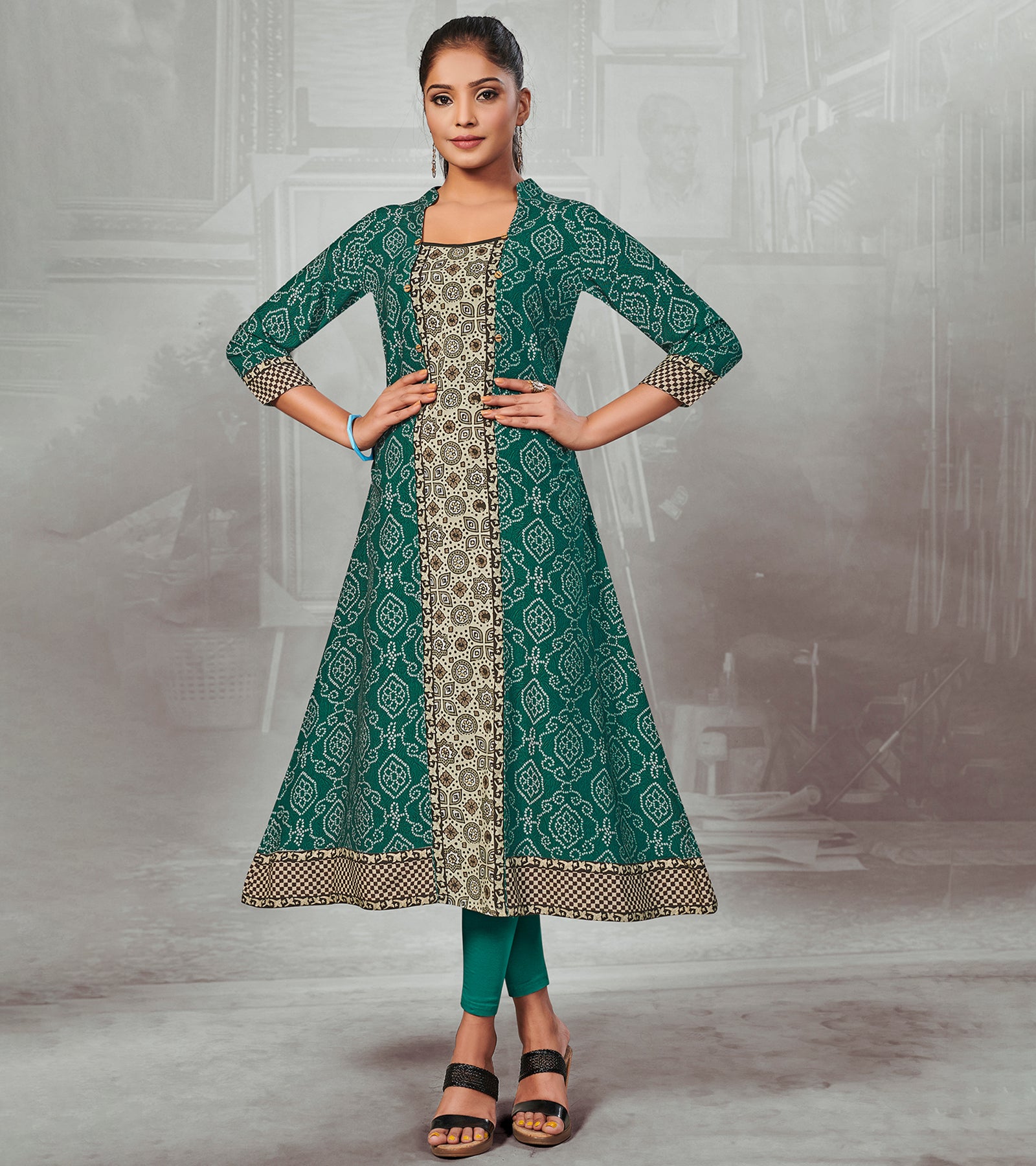 Laxmipati Deep Green Straight Cut Kurti With Digital Print