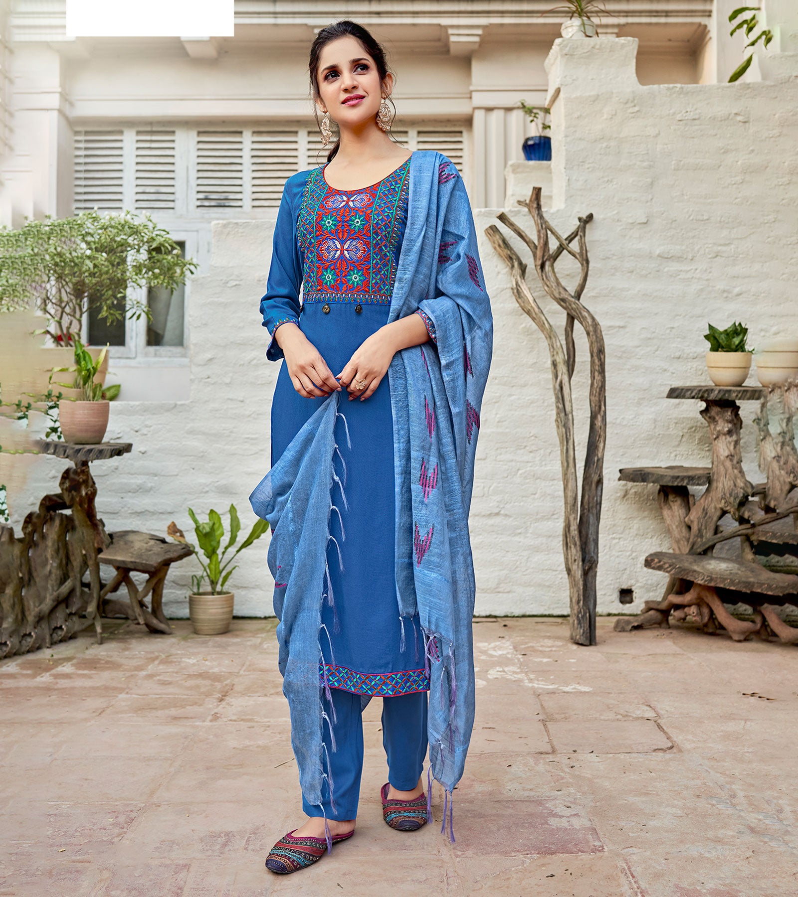 Laxmipati Pure Viscose Royal Blue Straight Cut Kurti With Pant And Dupatta