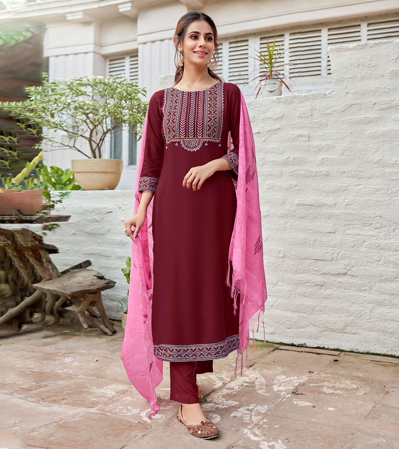 Laxmipati Pure Viscose Plam With Pink Straight Cut Kurti With Pant And Dupatta