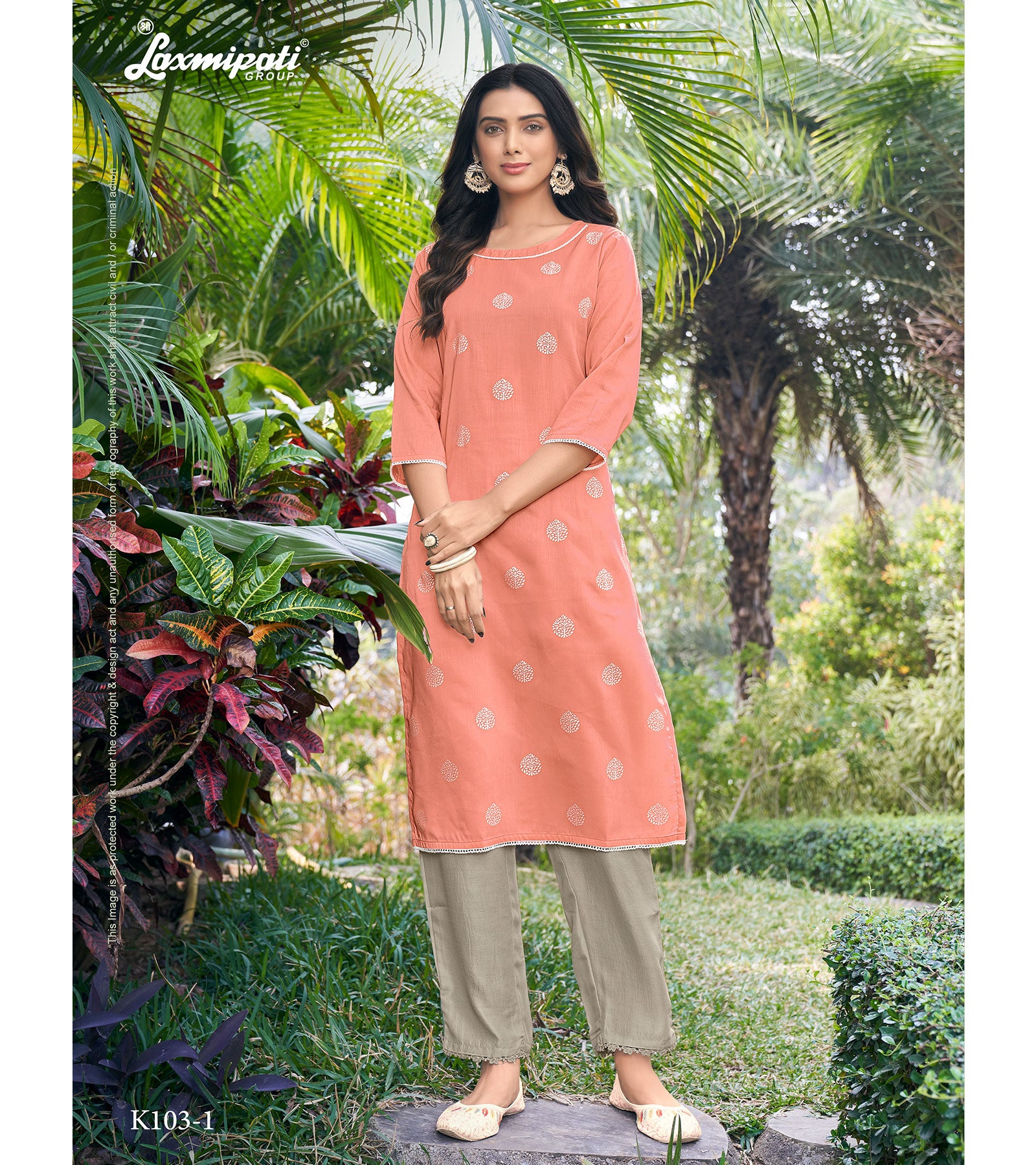Laxmipati Sabrina Muslin Base Salmon Straight Cut Kurti