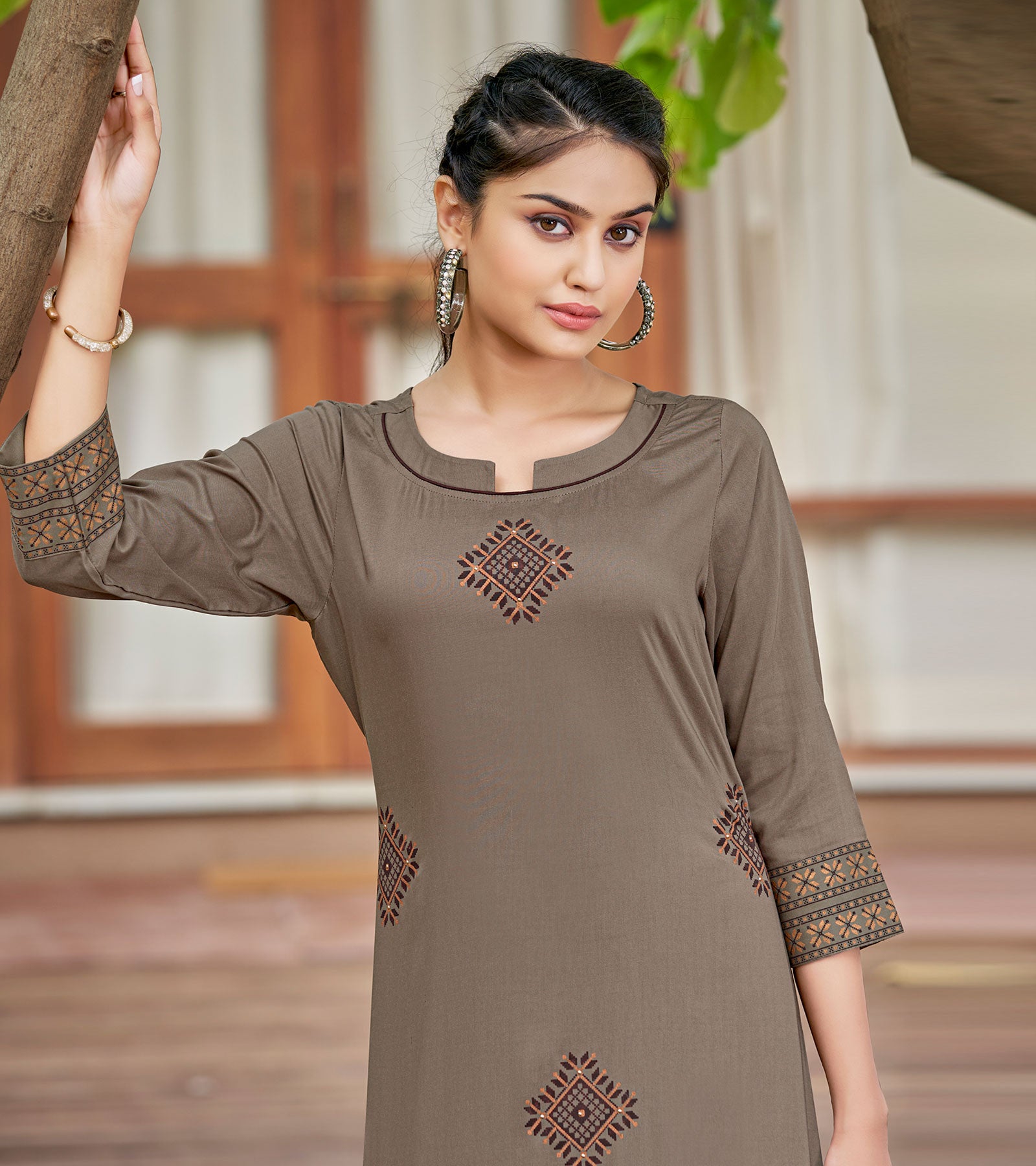Laxmipati Carnival Muslin Brown Hand Print Straight Kurti With Fancy Pant