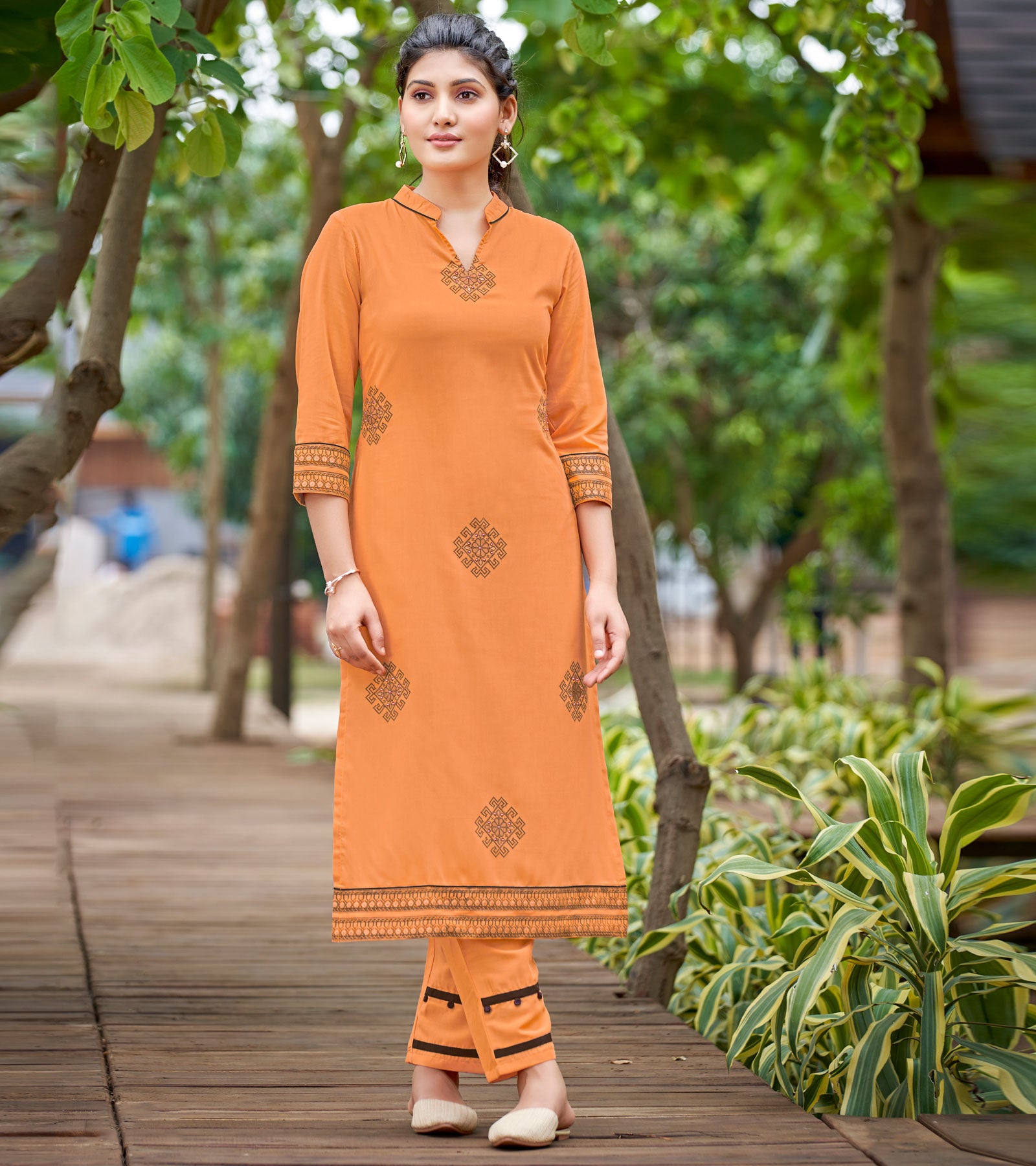 Laxmipati Carnival Muslin Marigold orange Hand Print Straight Kurti With Fancy Pant