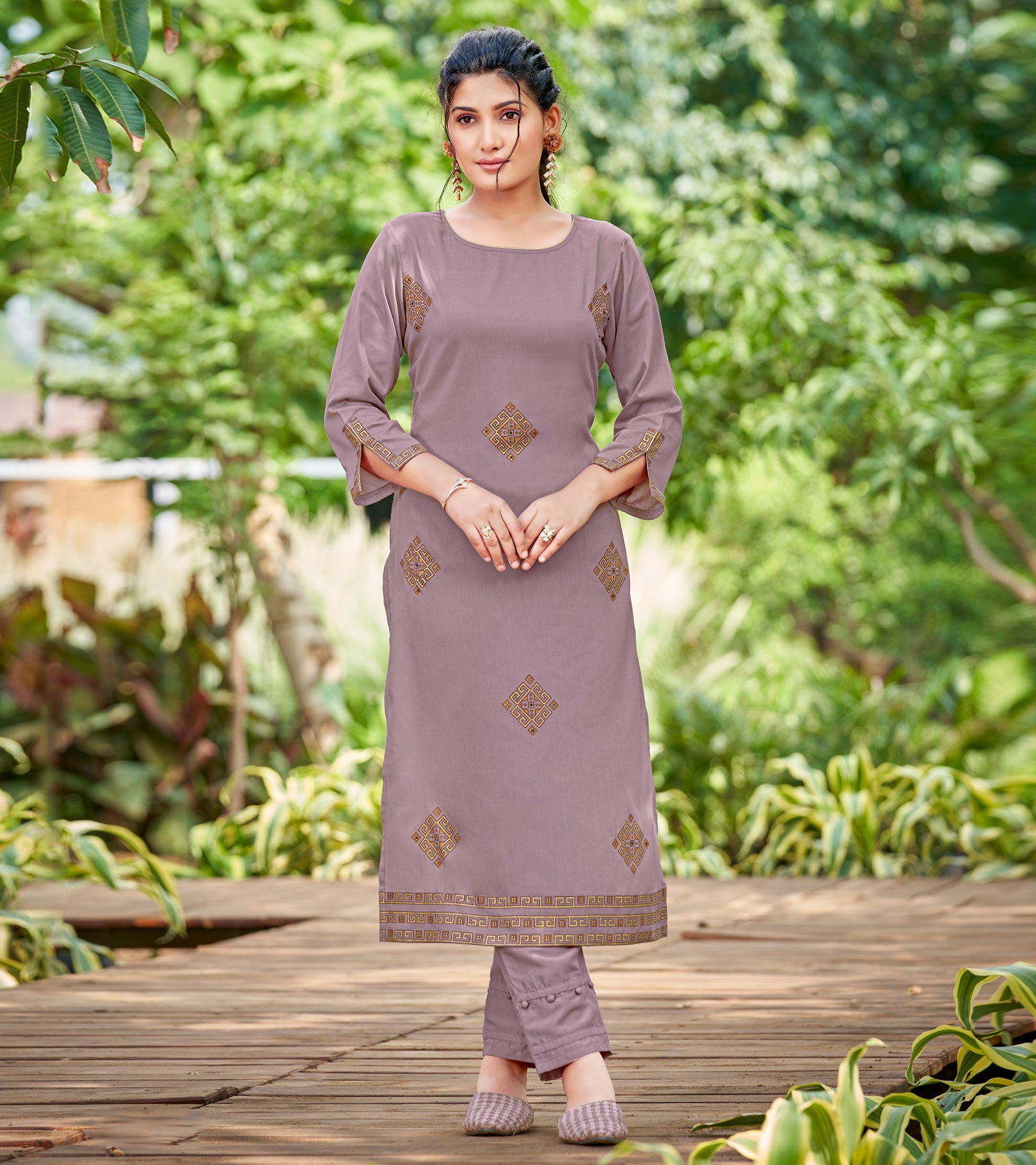 Laxmipati Carnival Muslin Purple Hand Print Straight Kurti With Fancy Pant