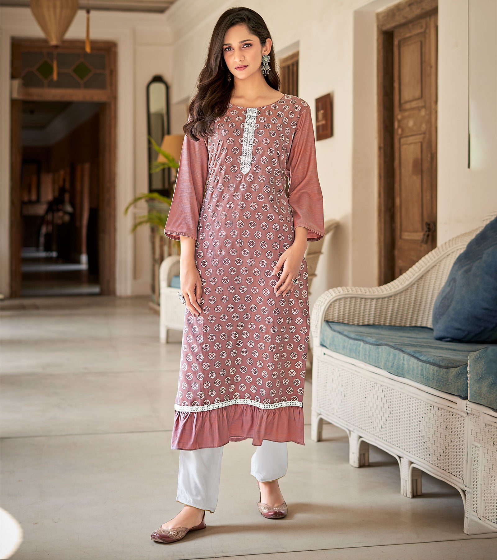Laxmipati Nabulla (Fine Cotton) Saddle Mauve Straight Cut Kurti